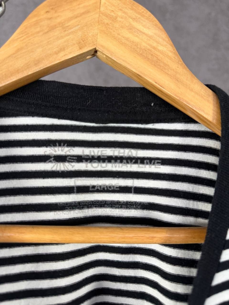 Other Vive Ut Vivas designer striped tee Size US L / EU 52-54 / 3 - 4 Thumbnail