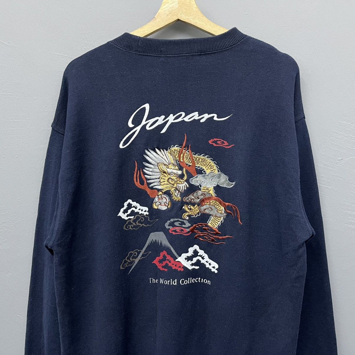 Japanese Brand Sukajan Dragon Japan Sweatshirt Size US XL / EU 56 / 4 - 4 Thumbnail