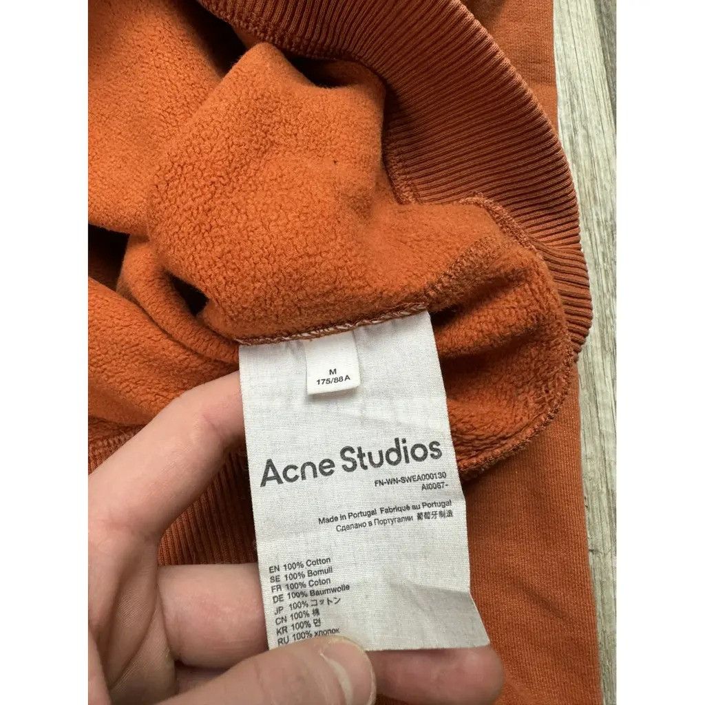 Acne Studios Acne Studios Crewneck center logo Size: M Size US M / EU 48-50 / 2 - 5 Thumbnail