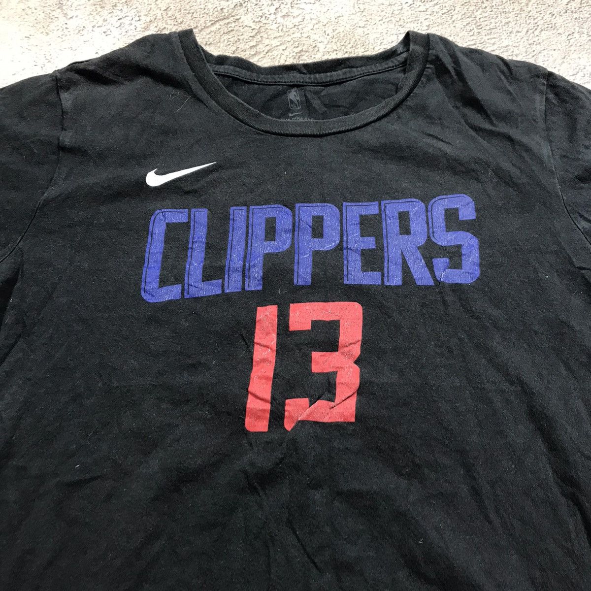 Vintage Vintage 90s Nike Clippers Graphic Tee Streetwear Y2K Slim M Size US M / EU 48-50 / 2 - 3 Thumbnail
