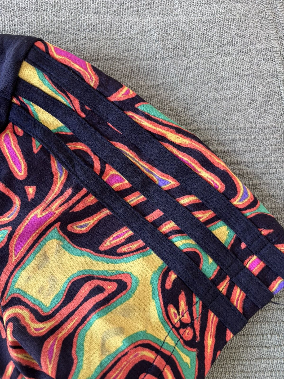 Adidas × Jeremy Scott Adidas x Jeremy Scott Psychedelic Climachill Tee – Very Rare Size US S / EU 44-46 / 1 - 4 Thumbnail