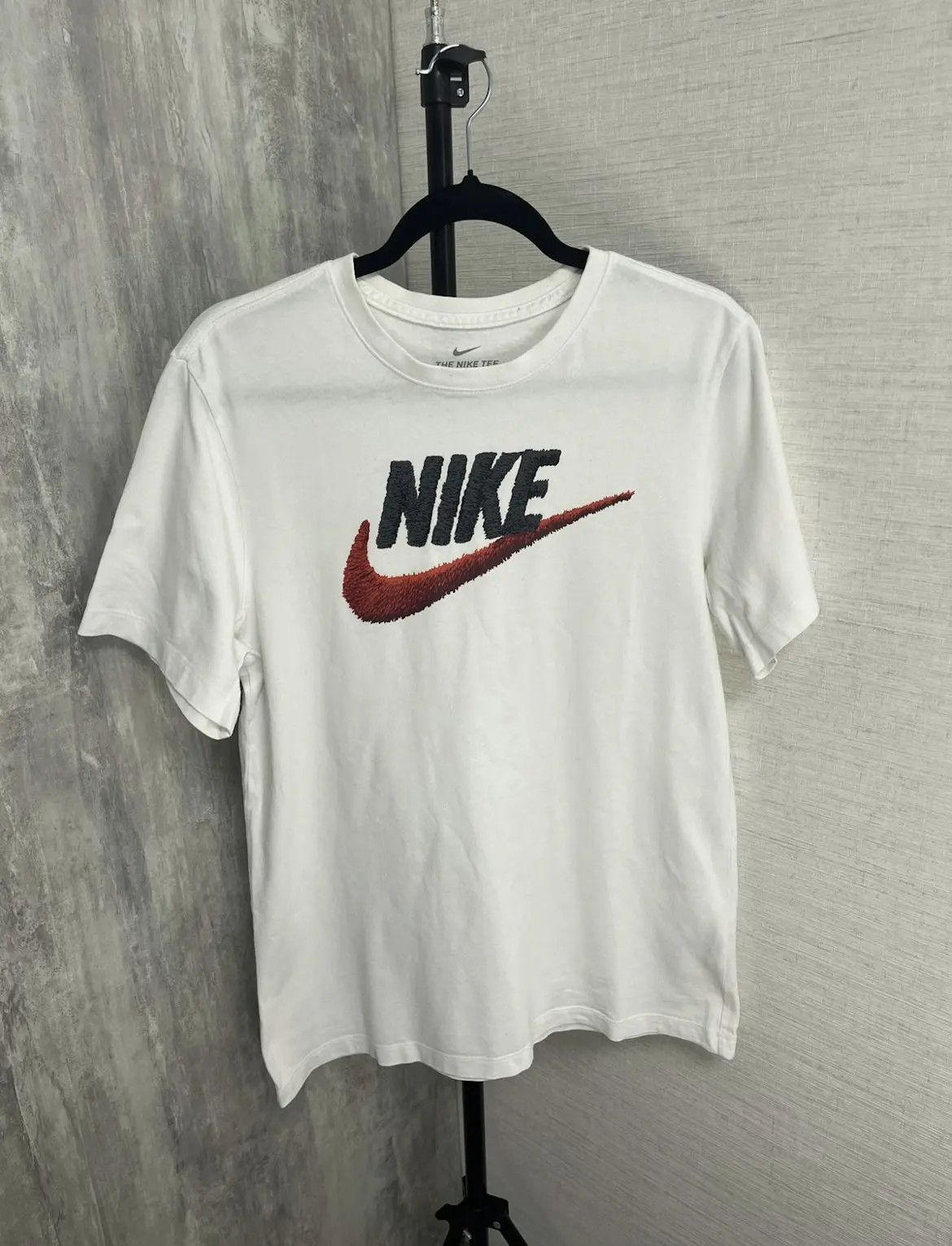 Nike NIKE VINTAGE CENTER BIG LOGO T-SHIRT Size US M / EU 48-50 / 2 - 1 Thumbnail