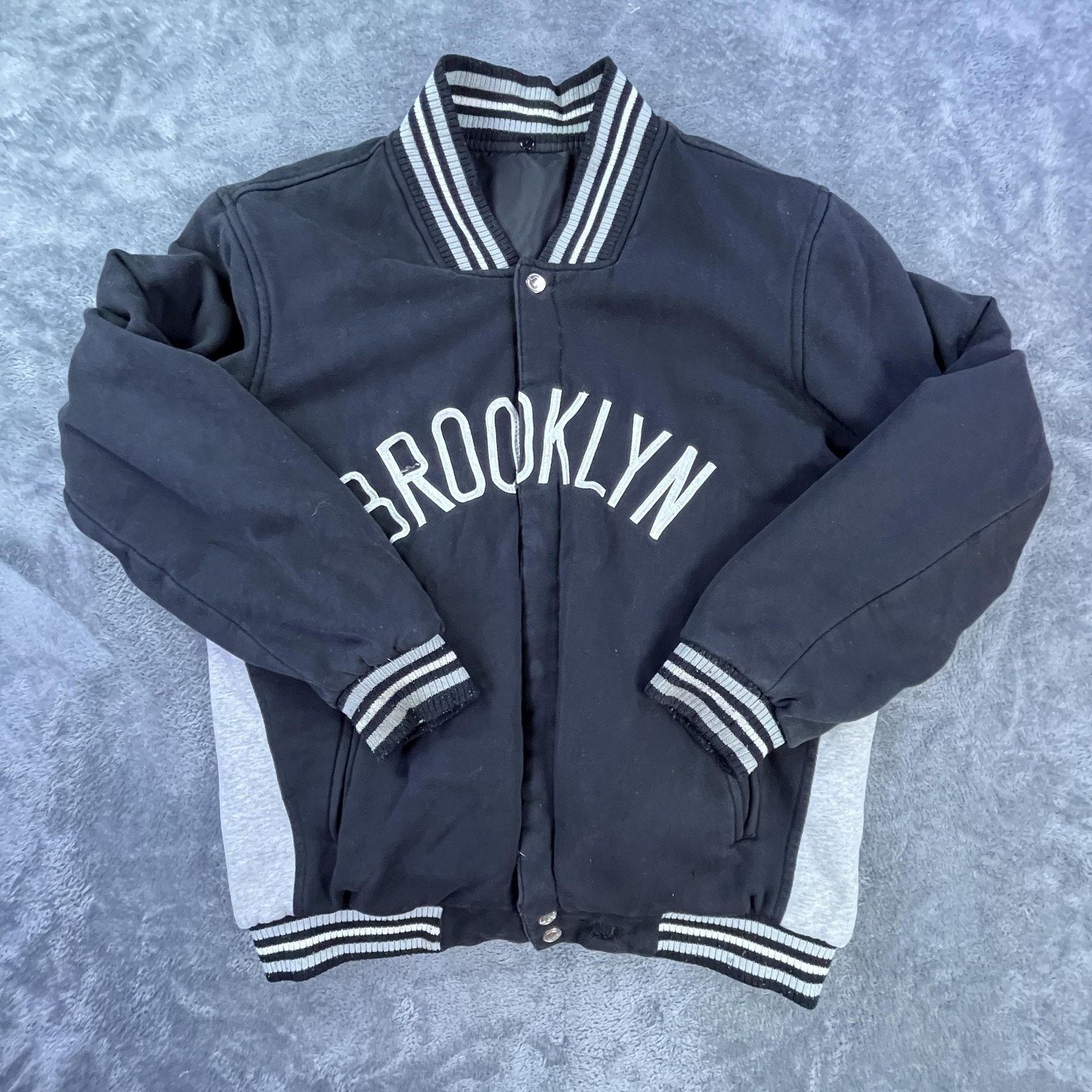 NBA Brooklyn Nets Reversible Jacket Large Black Gray Basketball Size US L / EU 52-54 / 3 - 1 Thumbnail