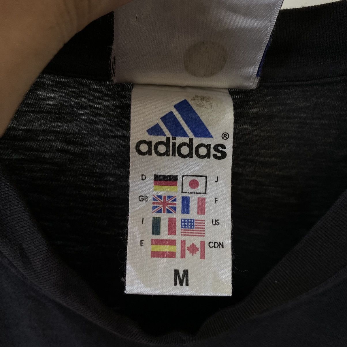 Adidas Vintage 1990s Adidas Essential Faded Black T Shirt Size US L / EU 52-54 / 3 - 6 Thumbnail