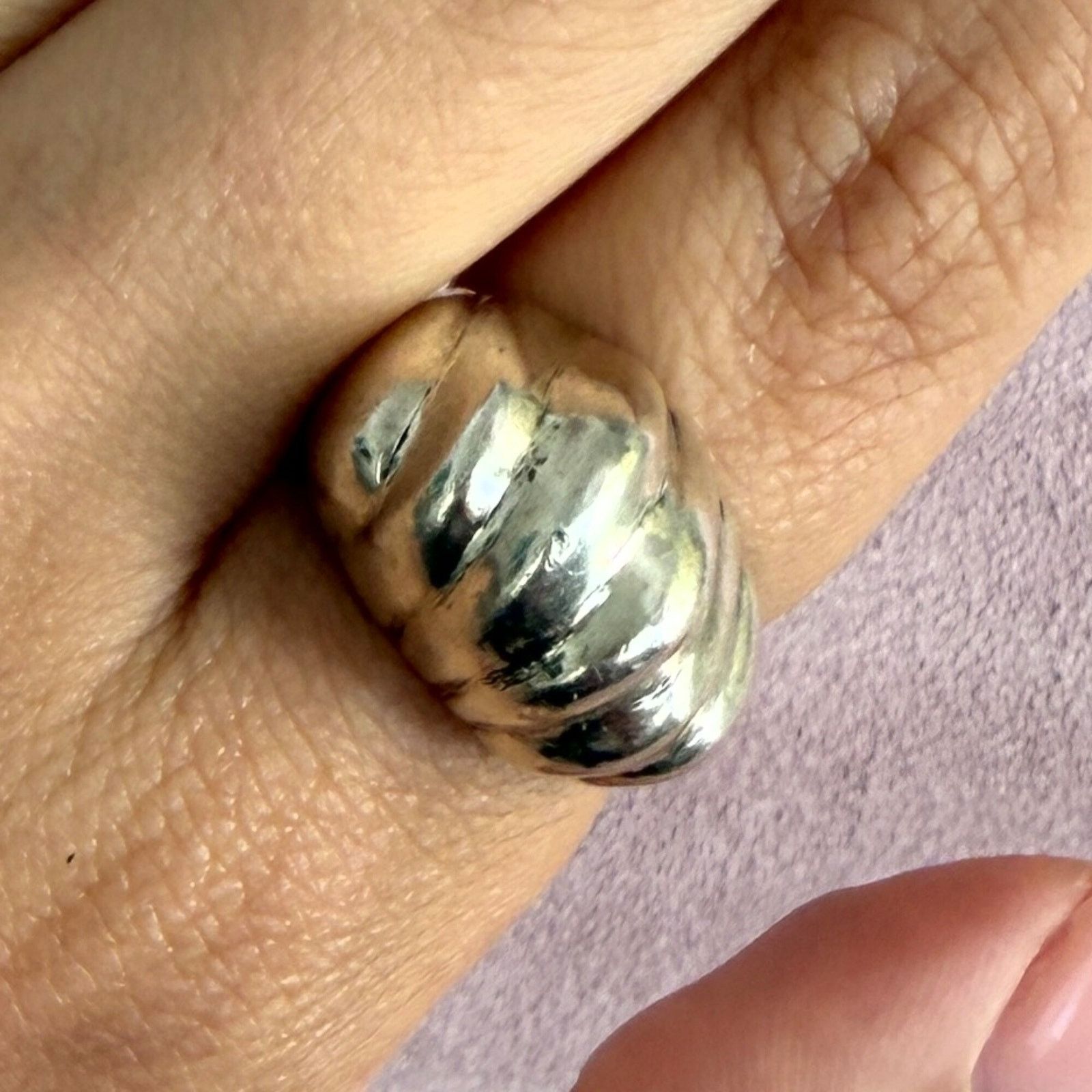 Sterling Silver sterling silver vintage chunky scalloped dome ring size 6.75 Size ONE SIZE - 1 Thumbnail