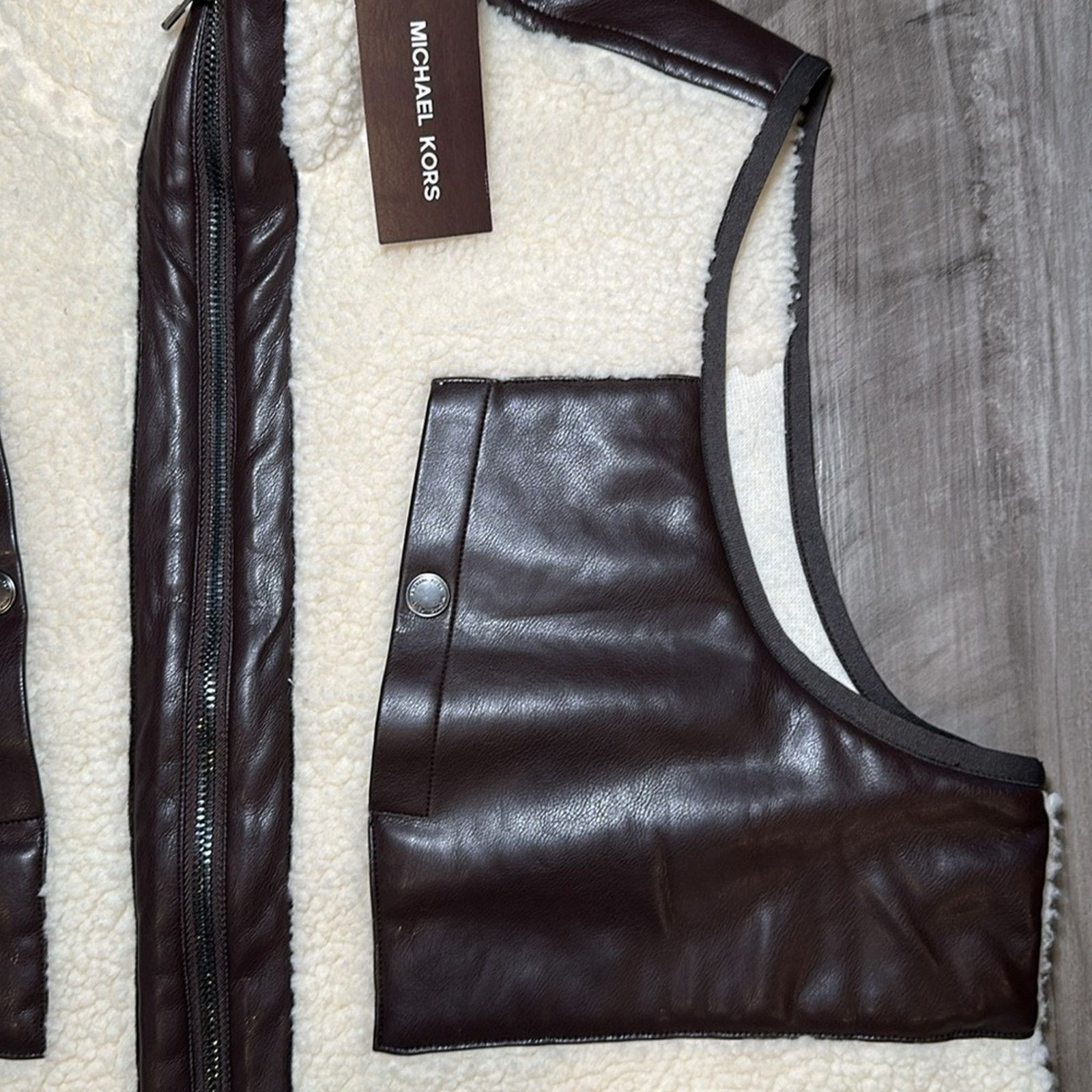 Michael Kors Michael Kors Sherpa Faux Leather Lined Vest - Medium Size US M / EU 48-50 / 2 - 5 Thumbnail