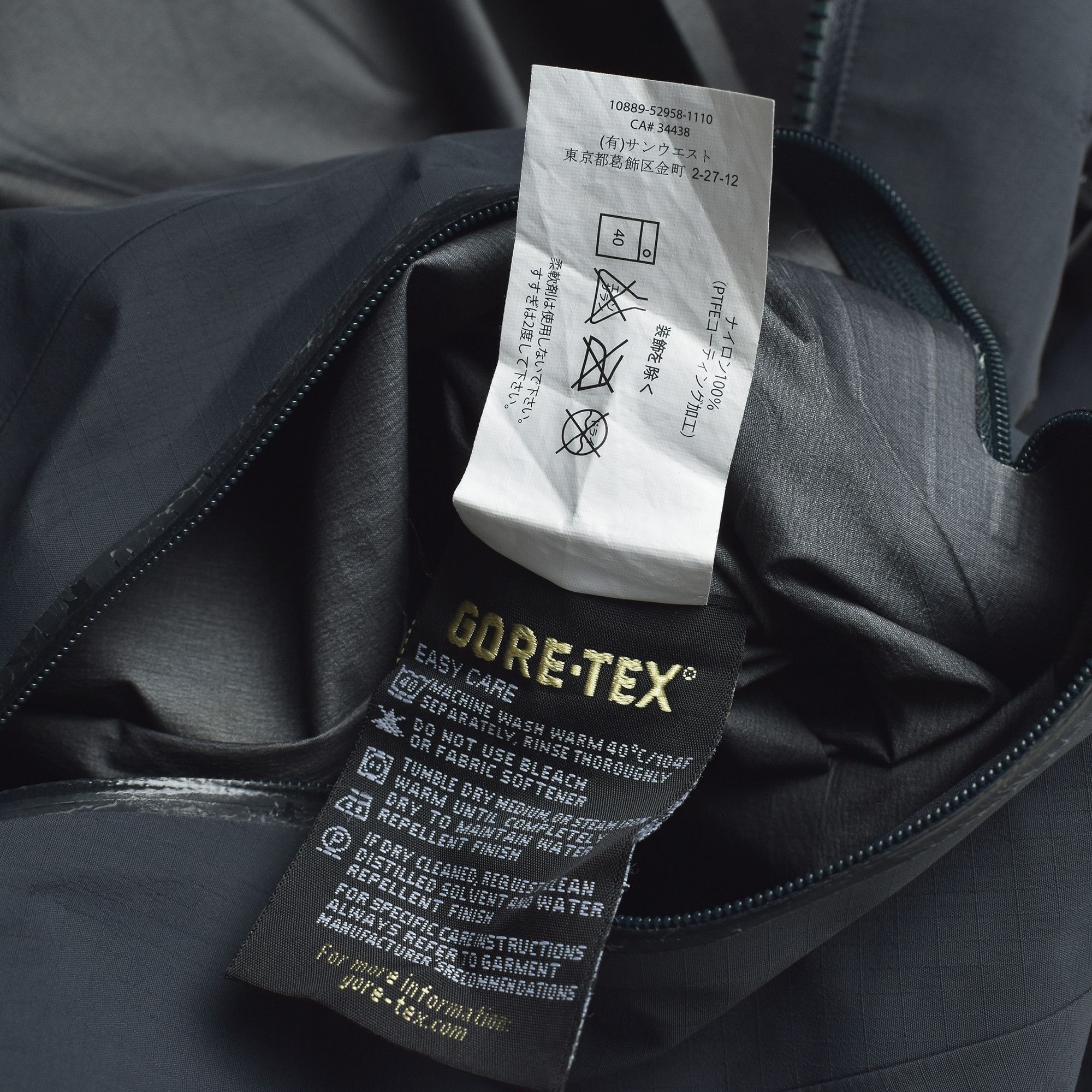 Arc'teryx ARC'TERYX THETA AR VINTAGE GORETEX PRO SHELL JACKET Size US L / EU 52-54 / 3 - 5 Thumbnail