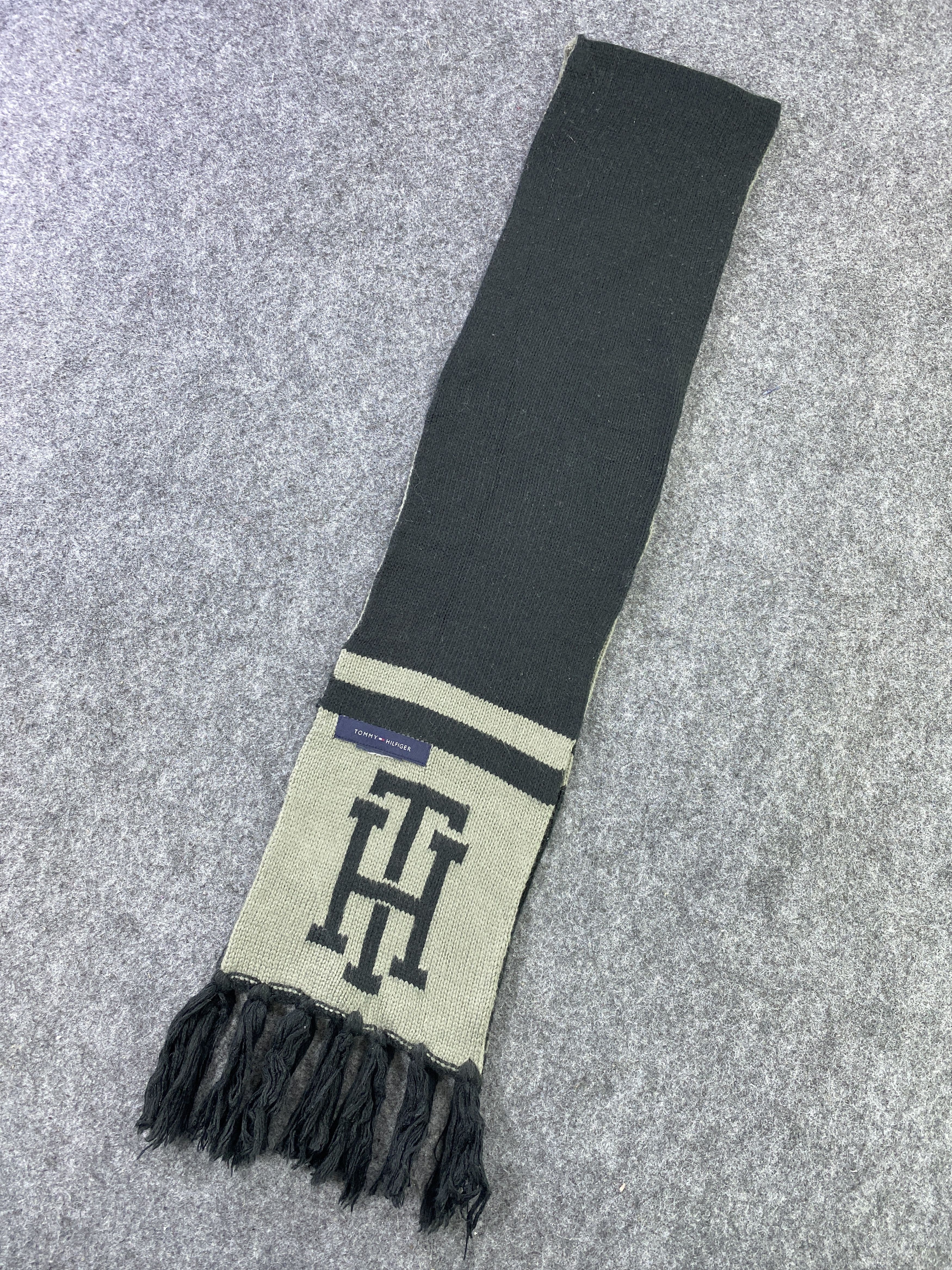 Tommy Hilfiger Tommy Hilfiger Scarf / Muffler / Neckwear -T409 Size ONE SIZE - 3 Thumbnail