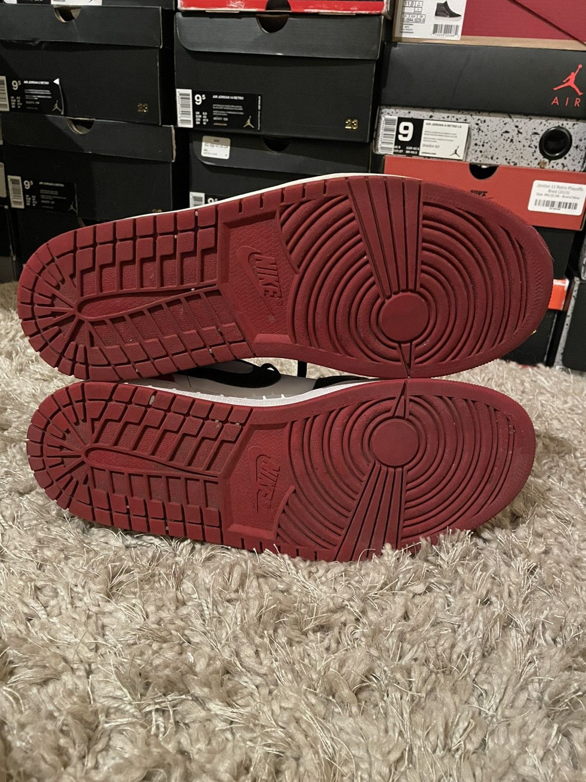Jordan Brand Jordan 1 Low Bred Toe 2.0 Size US 12 / EU 45 - 8 Thumbnail
