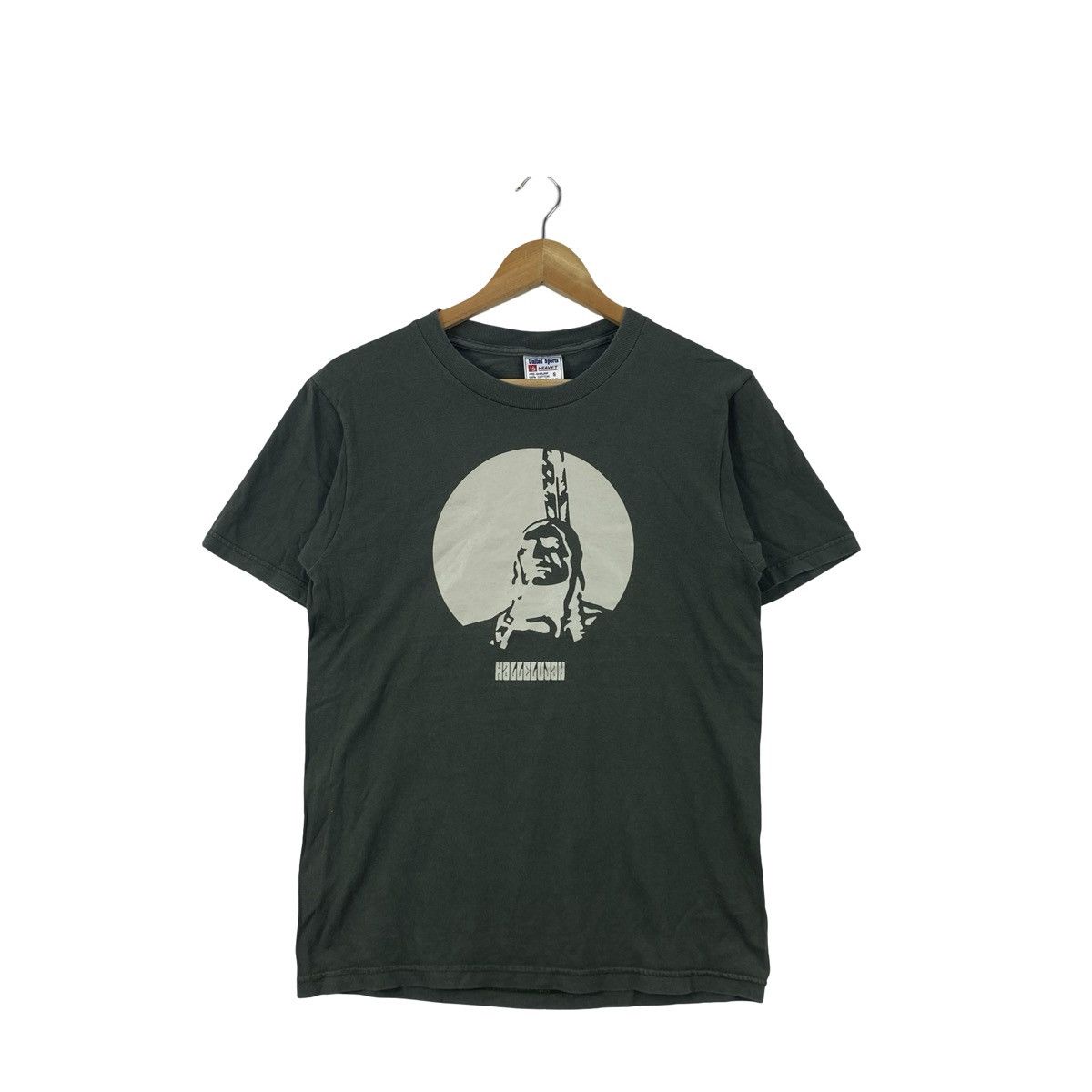Native Vintage NATIVE AMERICAN CHIEF Graphic Minimalist Print Size US S / EU 44-46 / 1 - 3 Thumbnail