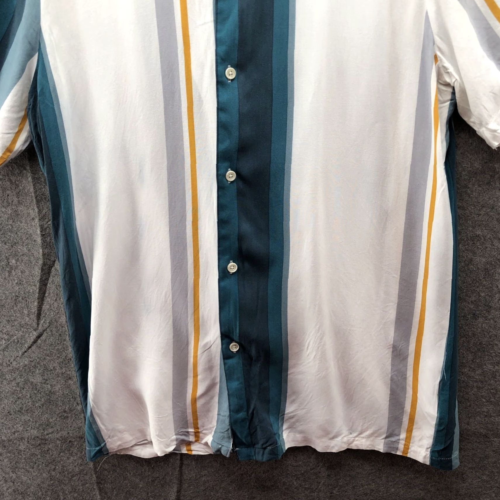 Asos ASOS Relaxed Shirt Mens L Short Sleeve Rayon Resort White Teal Striped Shirt Size US L / EU 52-54 / 3 - 4 Thumbnail