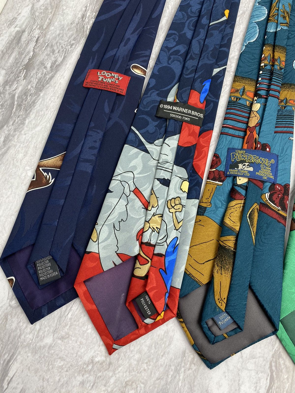 Warner Bros Lot of 5 Vintage 90s Looney Tunes Ties Warner Bros Cartoon Size ONE SIZE - 6 Thumbnail