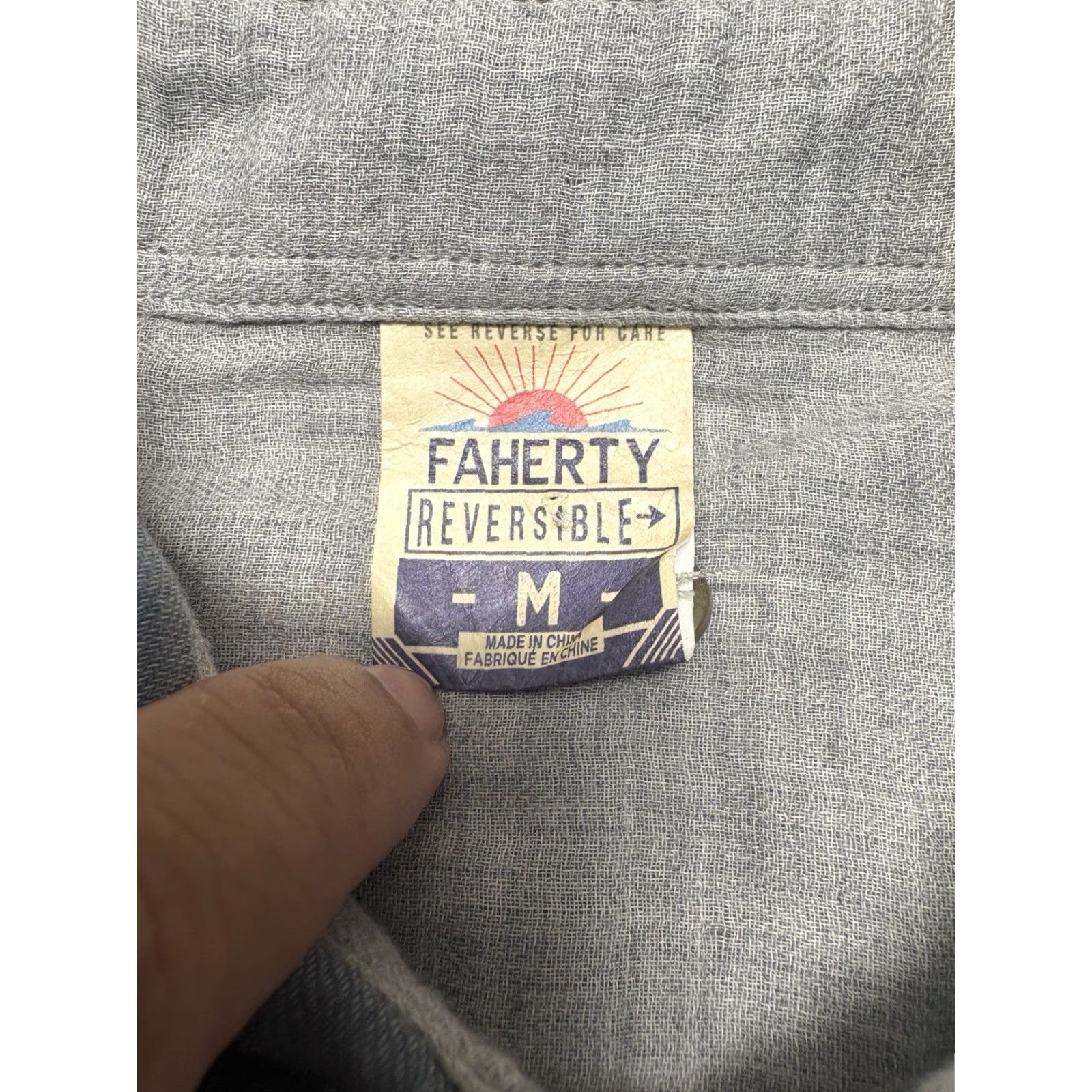 Faherty Faherty Reversable Shirt Shaket Mens Medium Flannel Cotton Long Sleeve Snap Cuff Striped Pattern Outdoor Classic Shirt Mens M Blue Size US M / EU 48-50 / 2 - 3 Thumbnail