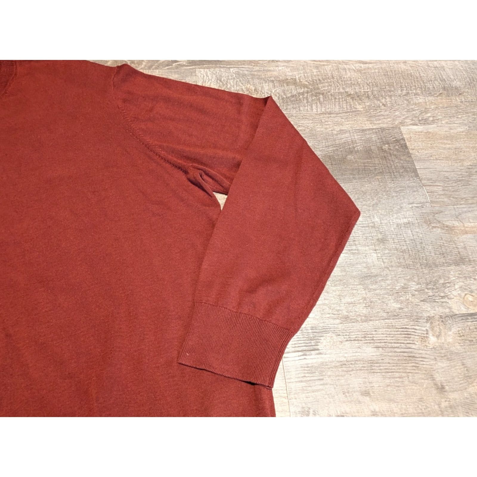 H&M H&M Sweater Mens 3XL Slim Fit V-Neck Pullover Lightweight Knit Solid Brown NWT Size US XXL / EU 58 / 5 - 2 Thumbnail