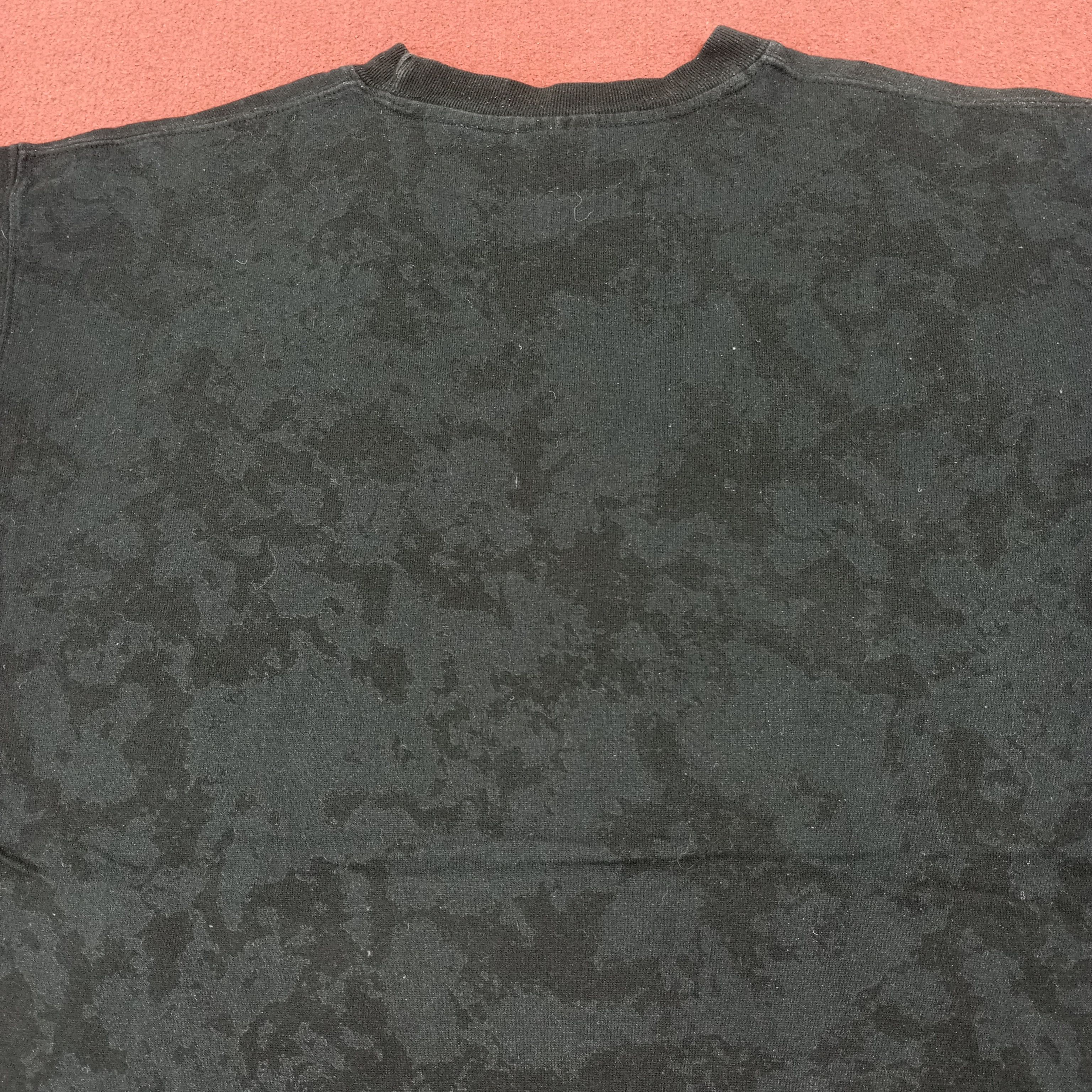 Tony Hawk × Vintage Tony Hawk Skate Skateboard Style Tshirt Size US L / EU 52-54 / 3 - 4 Thumbnail