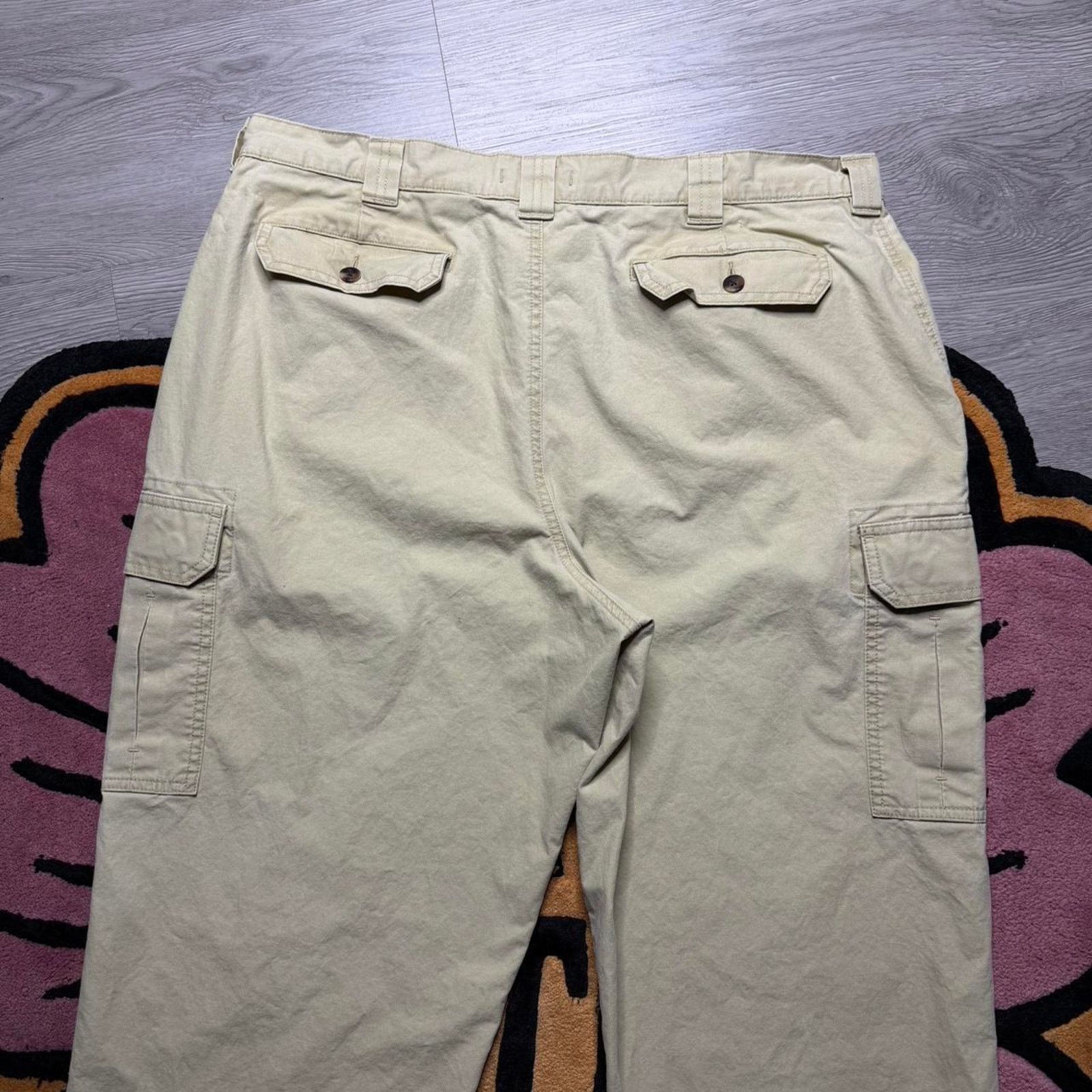 L.L. Bean L.L. Bean Natural Fit Cargo Pants Size 38x32 Tan Size US 38 / EU 54 - 8 Thumbnail