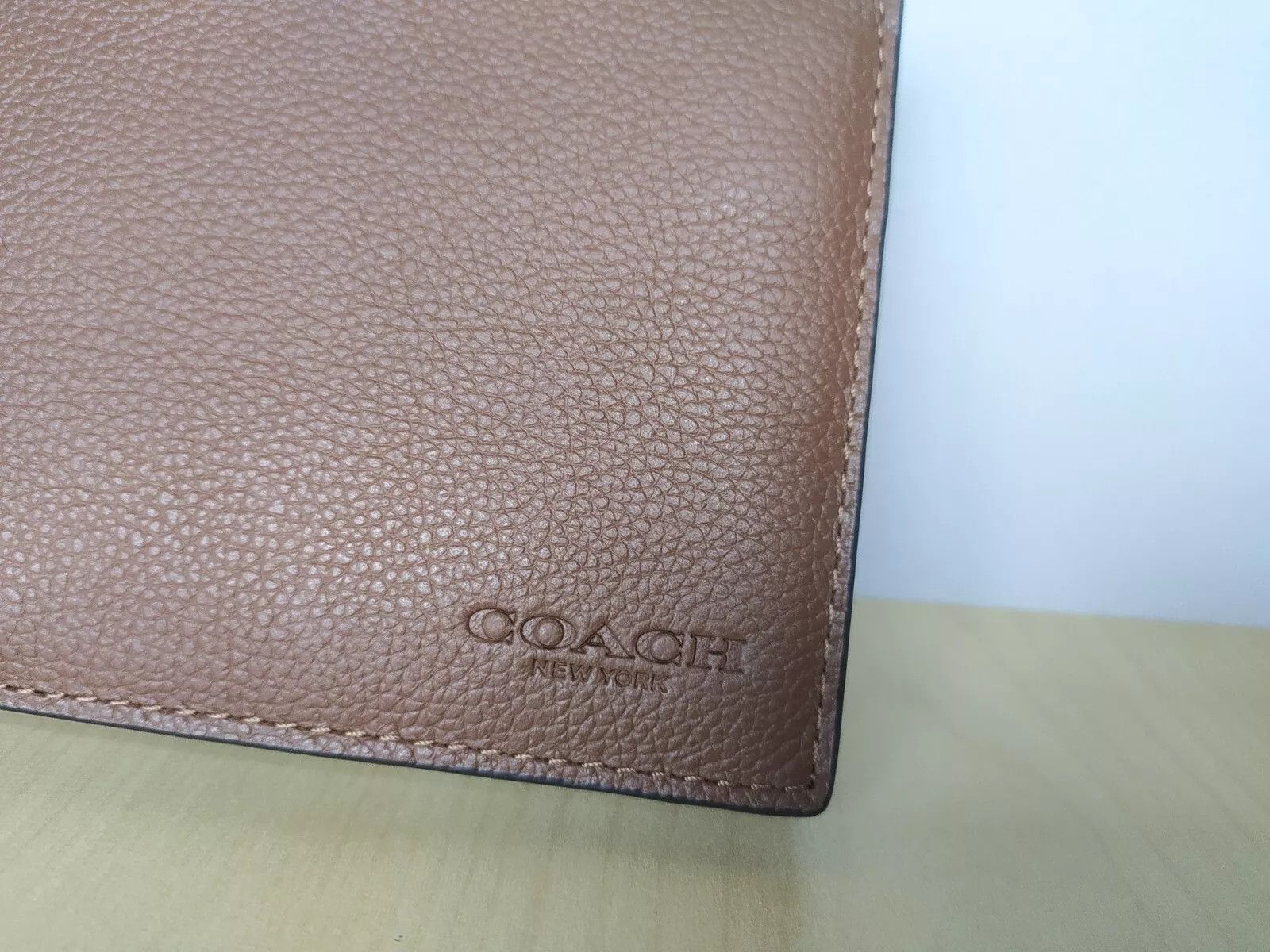Coach Coach 3 - IN - 1 Leather Wallet T 0533 Size ONE SIZE - 3 Thumbnail
