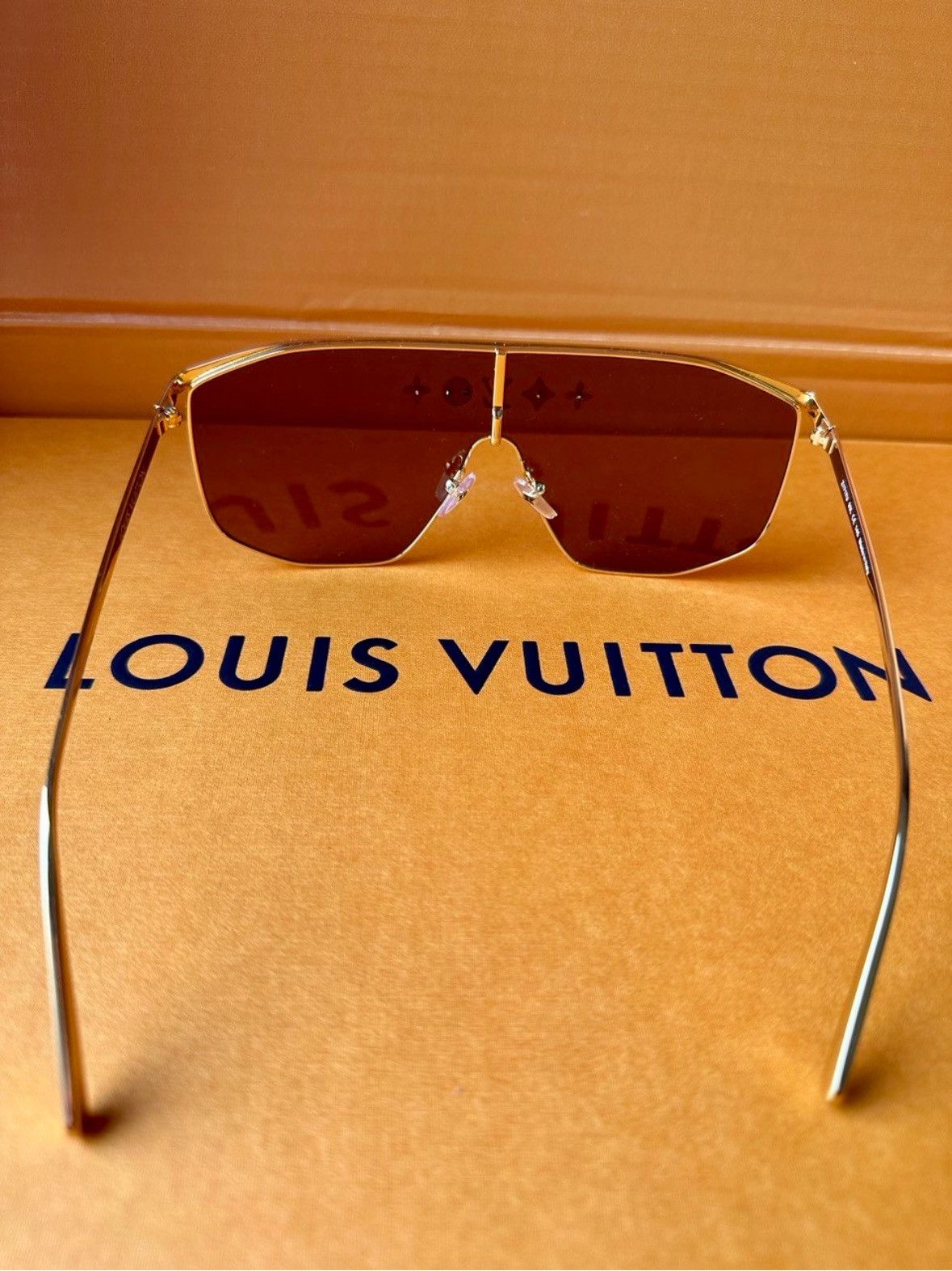 Louis Vuitton Sunglasses Golden Mask