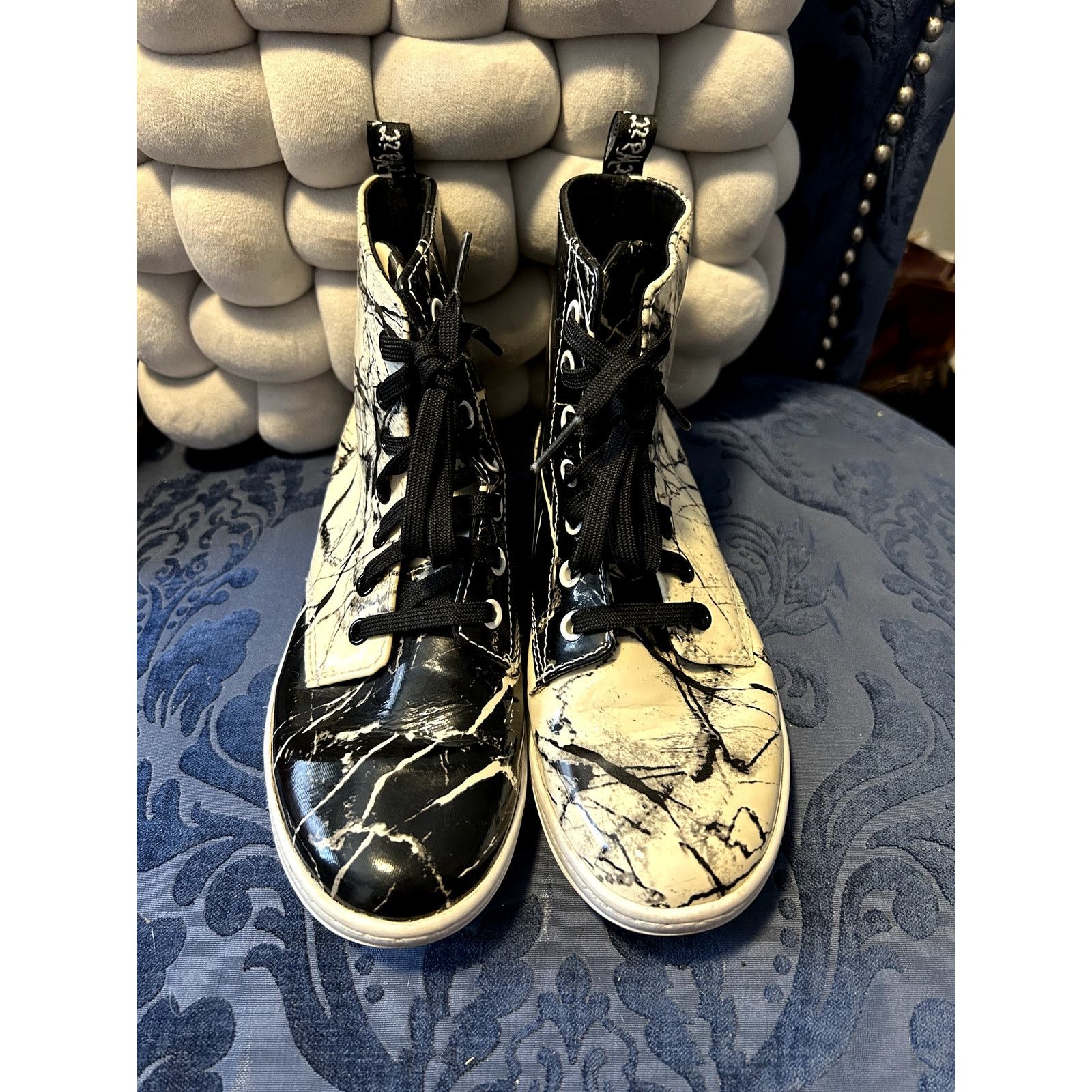 Dr. Martens Dr Martens Black White Patent Leather Leyton size 6/EU 37 Size US 6 / IT 36 - 3 Thumbnail