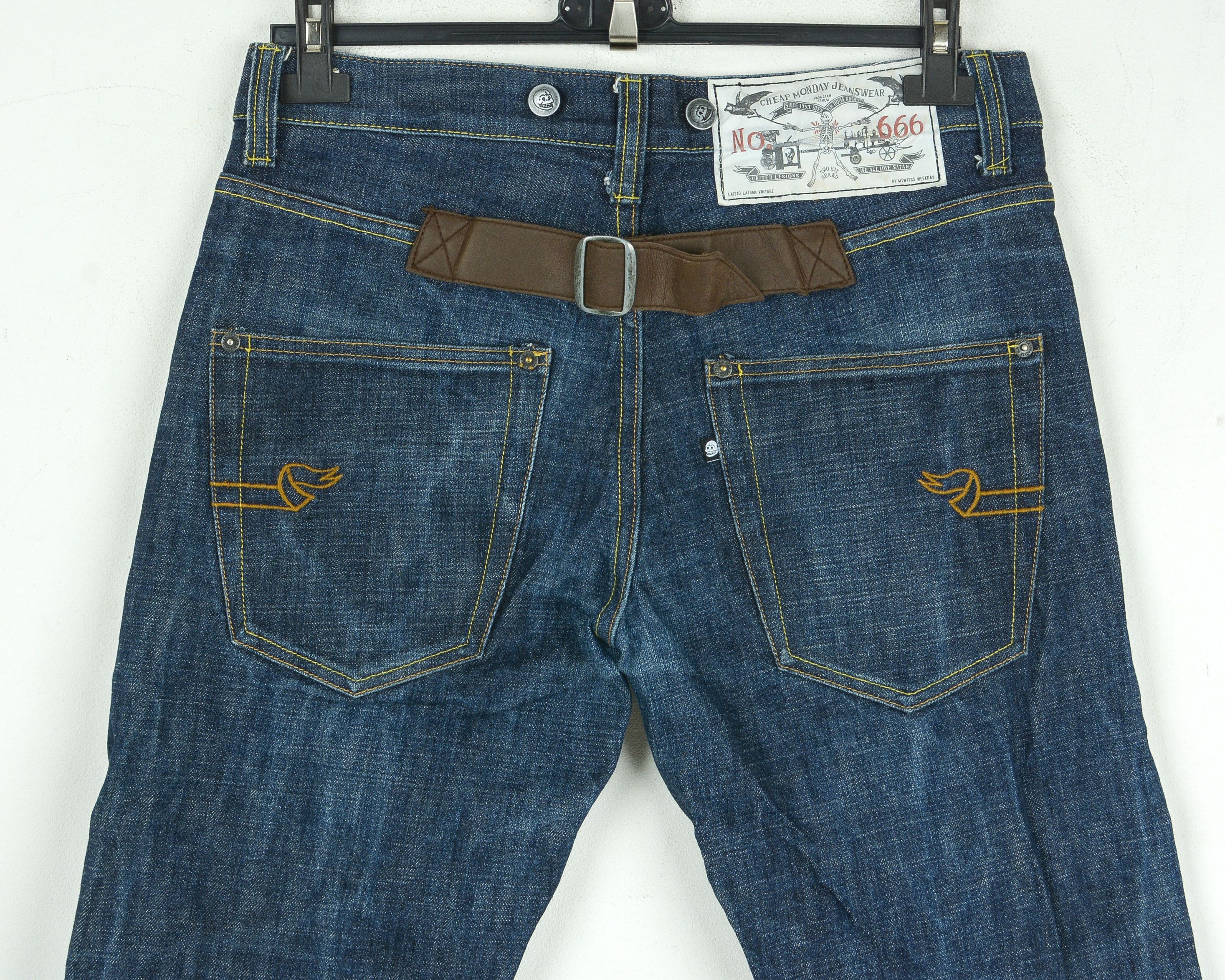 Cheap Monday 666 Japanese Blue Dry W31 L34 Reg Taper Selvedge Jeans Denim Size US 31 - 5 Thumbnail