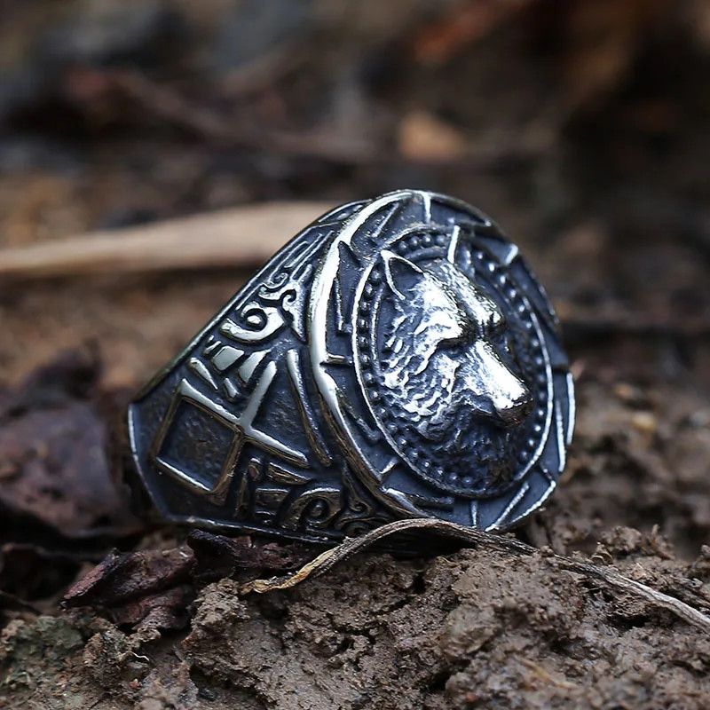 Japanese Brand × Jewelry × Vintage Vintage Relief Ancient Wolf Head Ring Size ONE SIZE - 3 Thumbnail