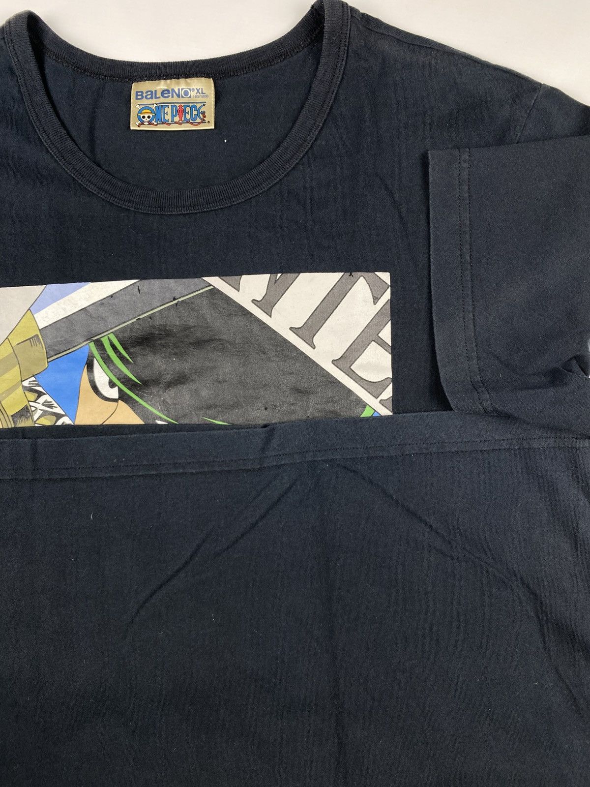 Anime Vintage Zoro One Piece Anime Tshirt Size US XL / EU 56 / 4 - 7 Thumbnail