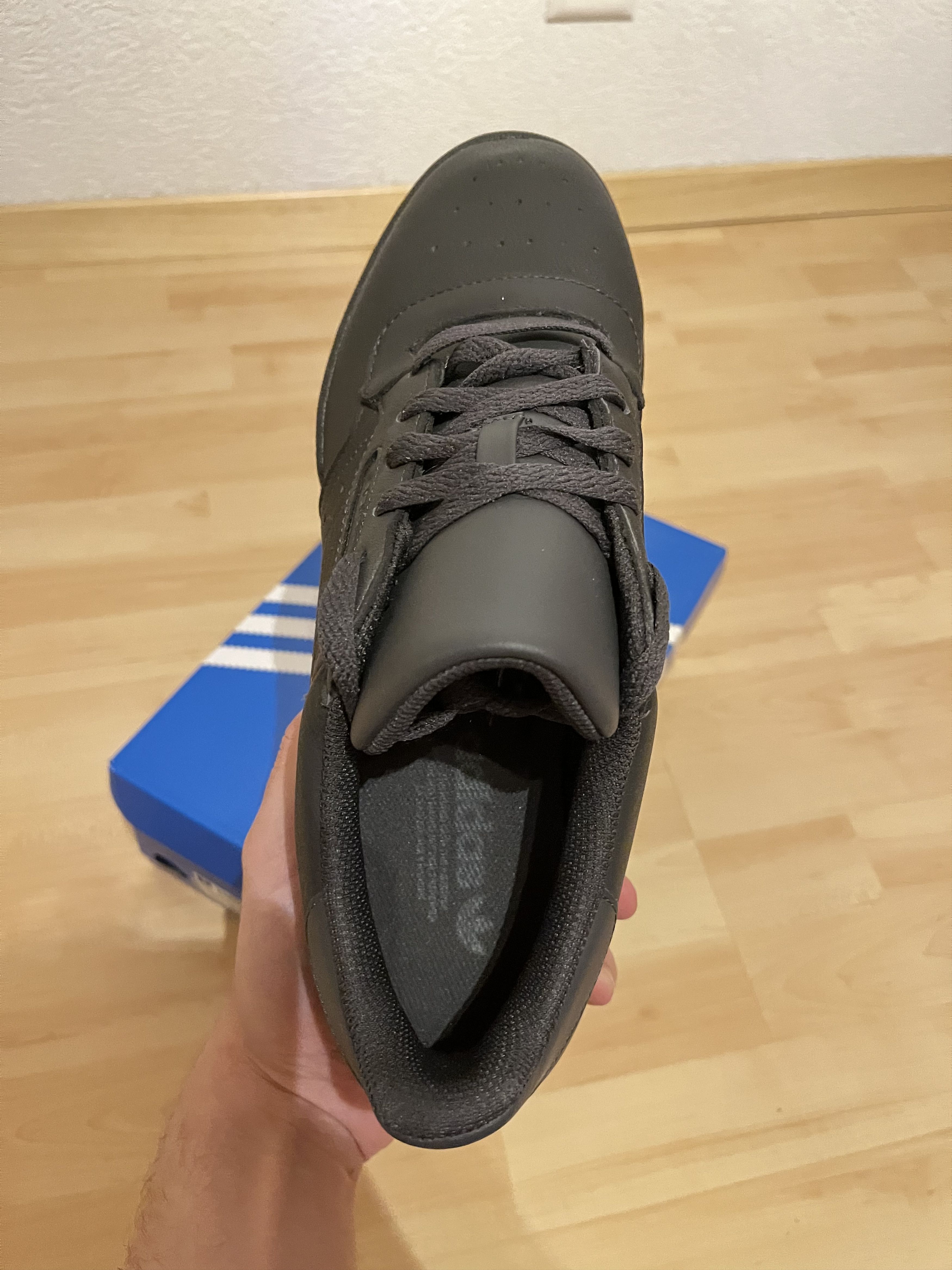 Adidas × Kanye West Adidas Yeezy Powerphase Black Size US 10 / EU 43 - 6 Thumbnail