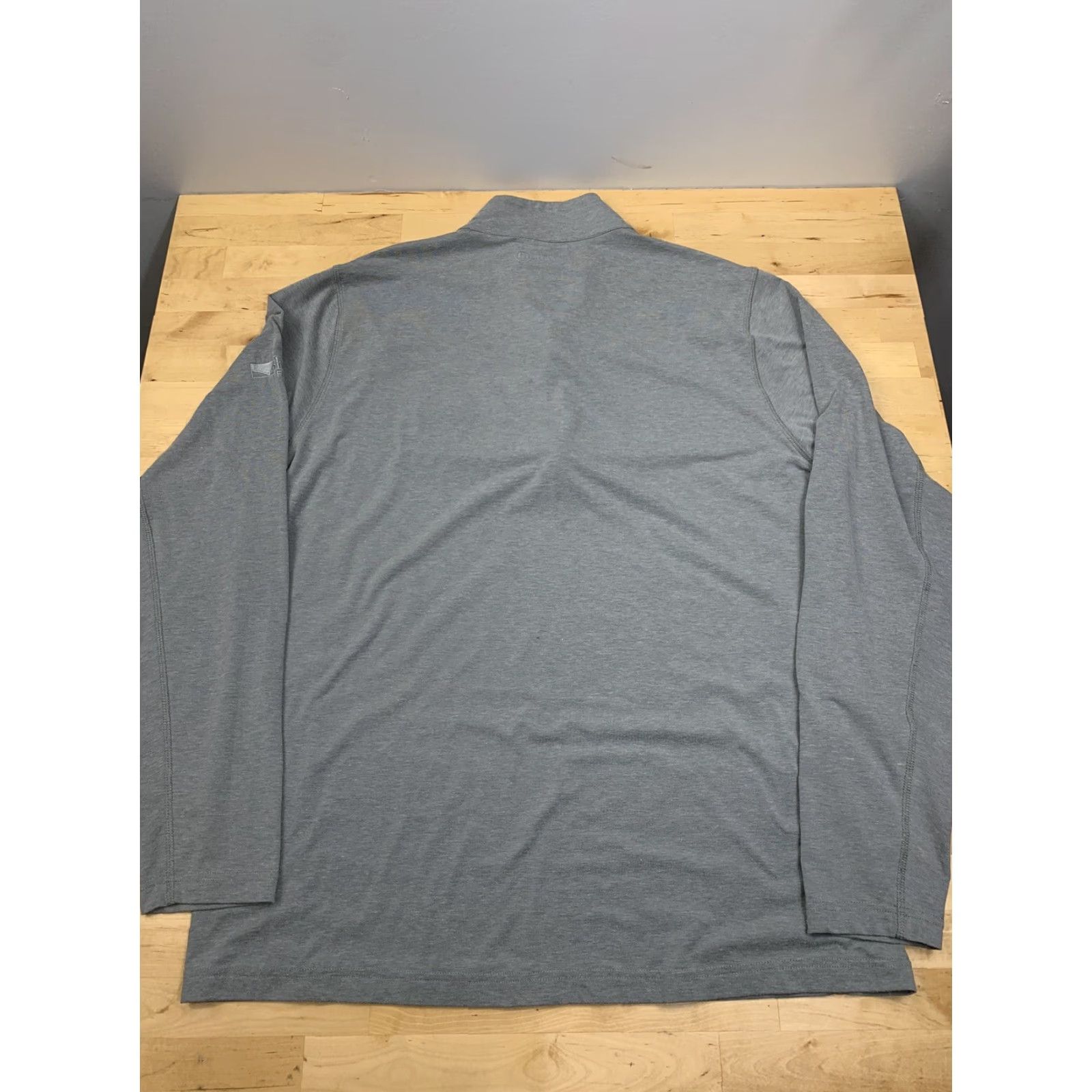 TravisMathew Travis Mathew 1/4 Zip Pullover Sweater L Gray Golf Lightweight Stretch #5895 Size US L / EU 52-54 / 3 - 2 Thumbnail