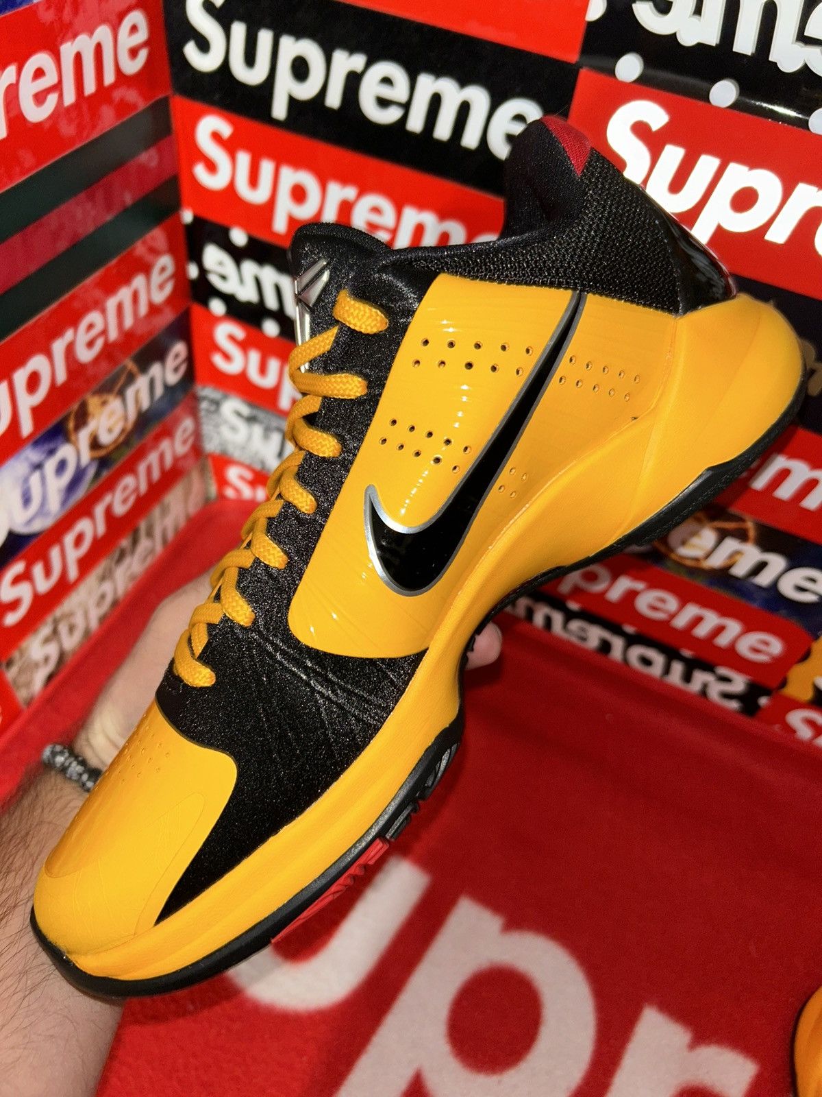 Nike Nike Kobe 5 Protro Bruce Lee CD4991-700 size 7.5 VNDS Size US 7.5 / EU 40-41 - 9 Thumbnail