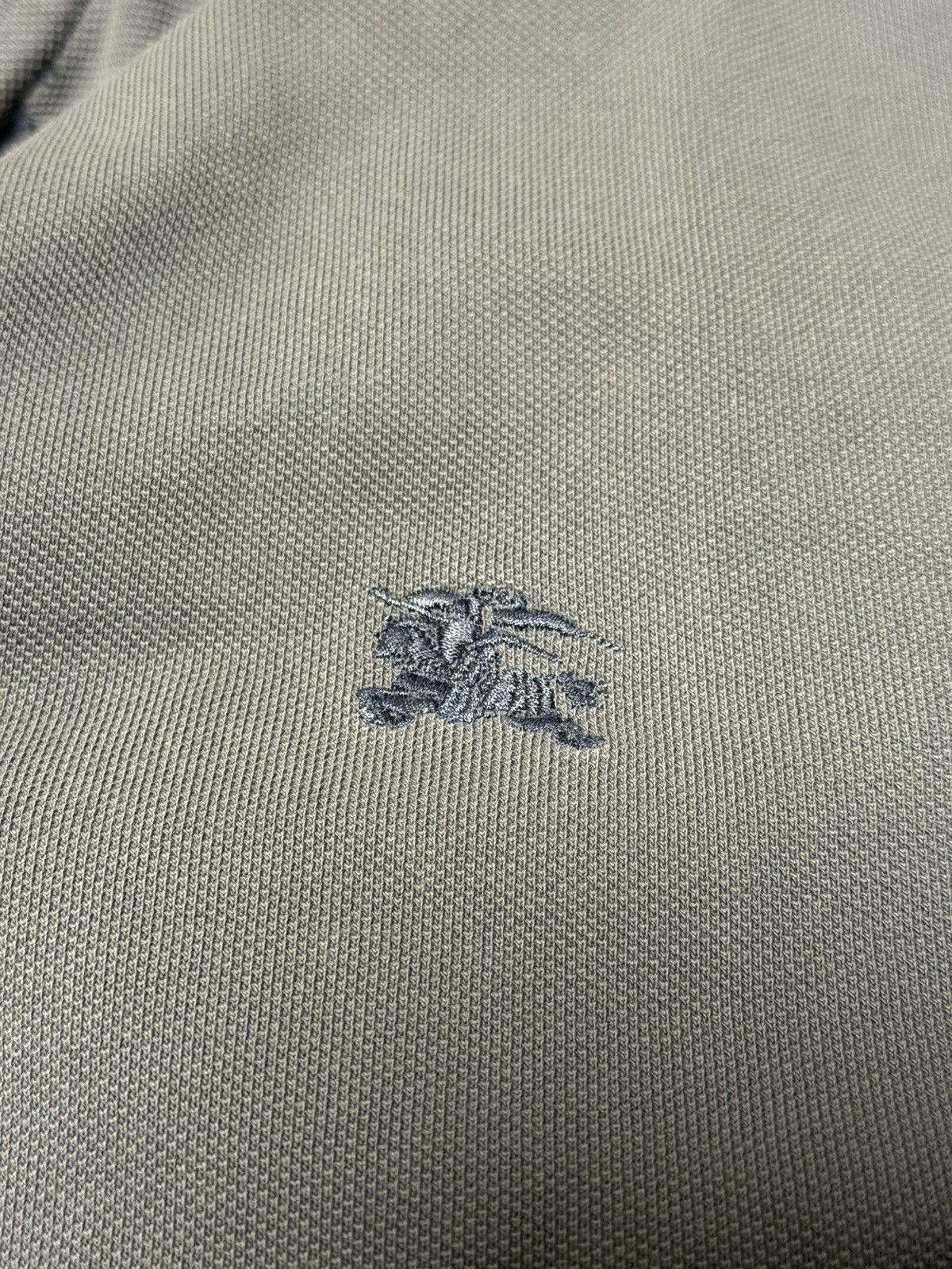 Burberry Burberry polo as good as new size M Size US M / EU 48-50 / 2 - 11 Thumbnail