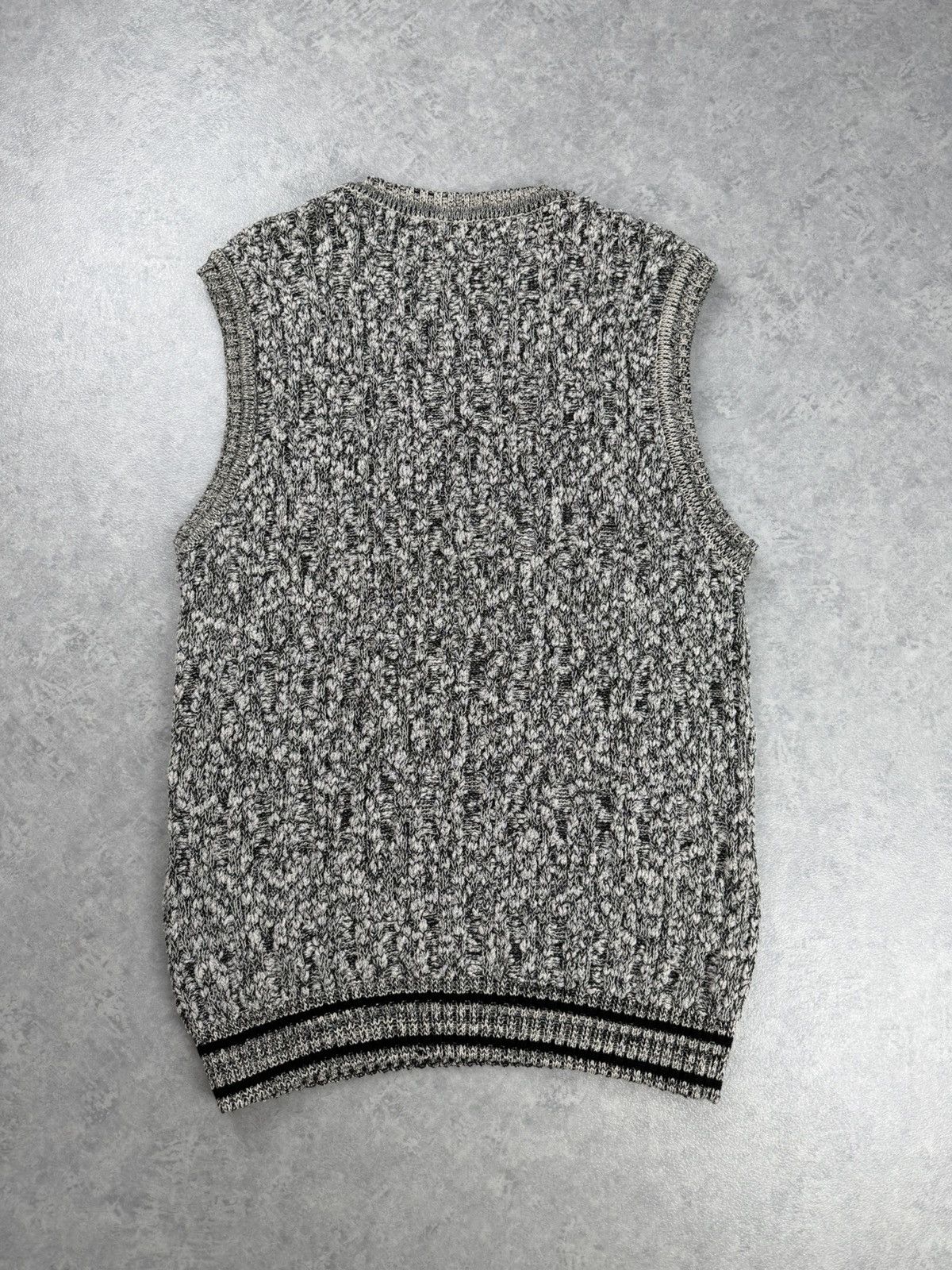 Versace Vintage Gianni Versace Knit Sweater Vest Size 50 Size US M / EU 48-50 / 2 - 7 Thumbnail