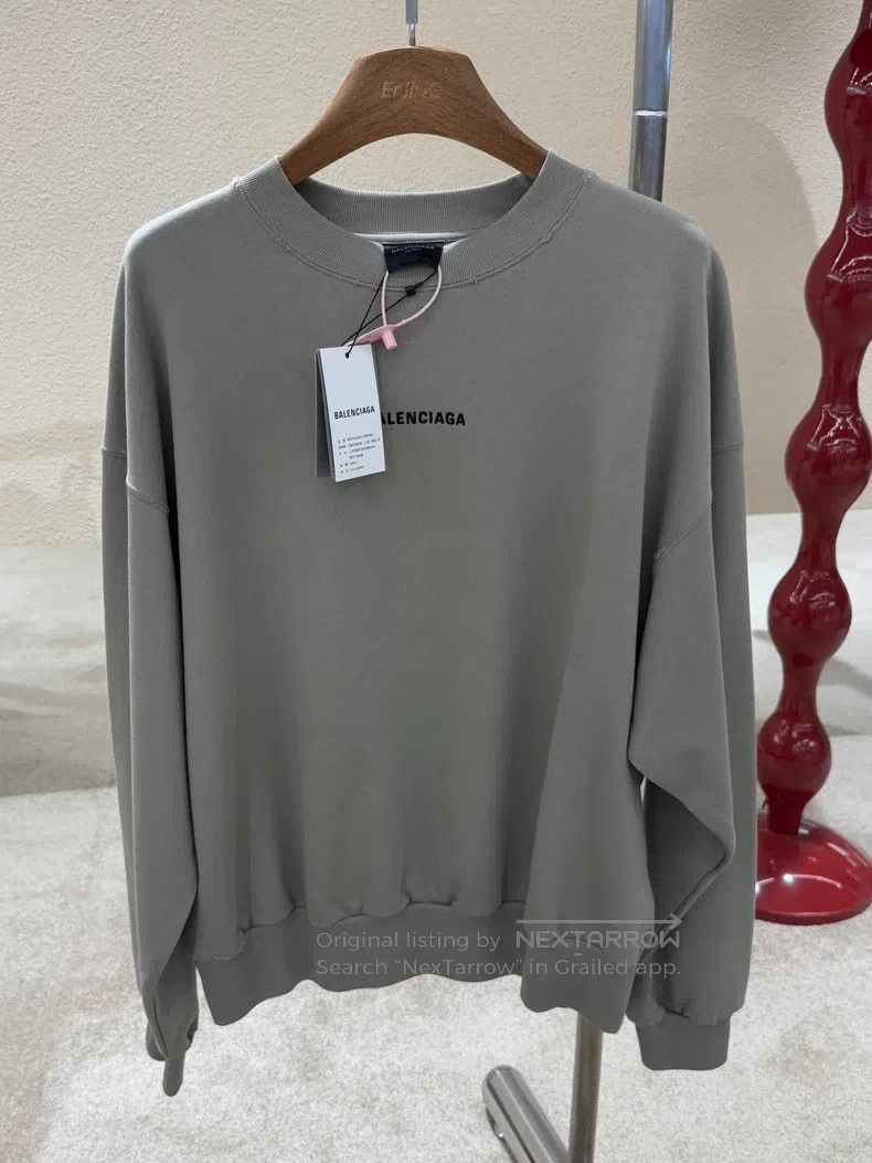 Balenciaga Balenciaga Logo Letter Embroidered Round Neck Long Sleeve Size US XS / EU 42 / 0 - 8 Thumbnail