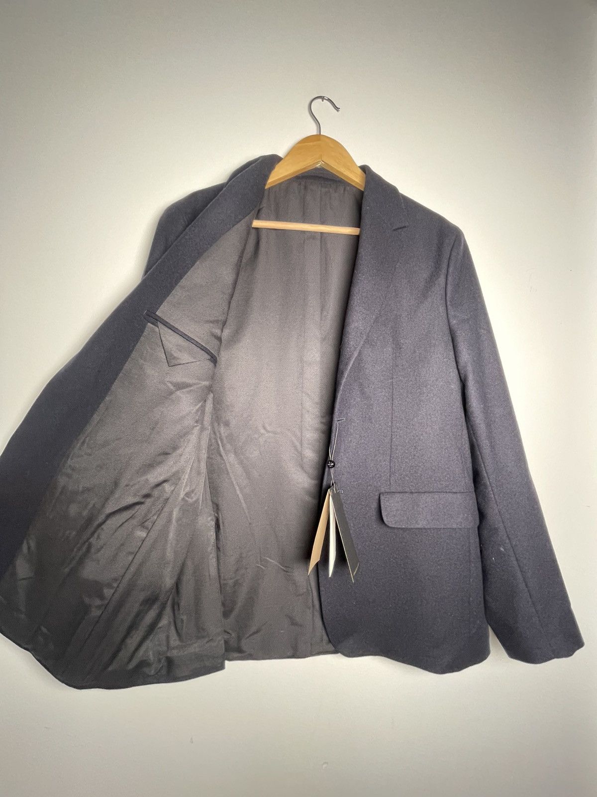 Massimo Dutti Massimo Dutti Wool Blazer Black/Navy — Size 46 (S) Size 40R - 7 Thumbnail