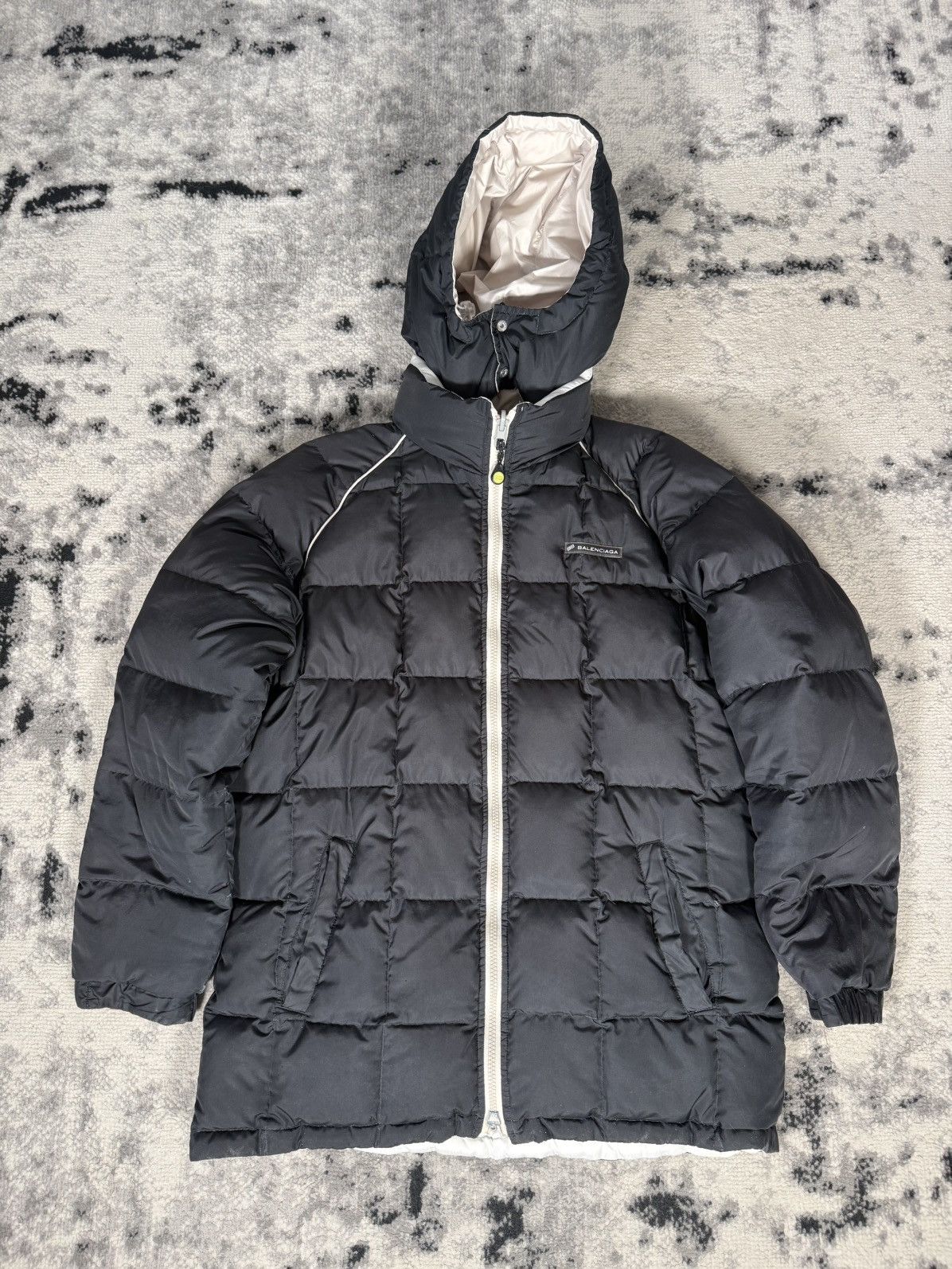 Balenciaga Vintage Y2K Balenciaga Sports Reversible Long Puffer Jacket Size US L / EU 52-54 / 3 - 5 Thumbnail
