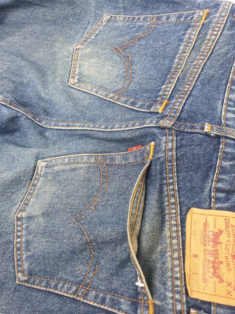 Levi's Levis 505 button 359 denim pant Size US 31 - 12 Thumbnail