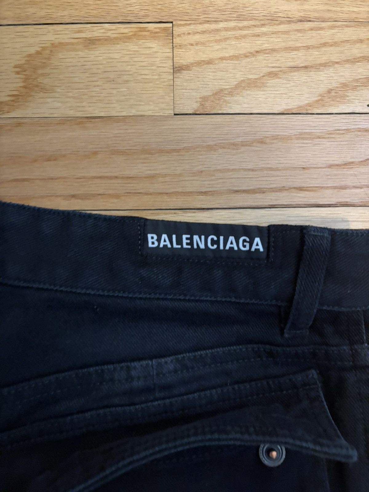 Balenciaga Balenciaga flared denim cargo, zips into shorts Size US 32 / EU 48 - 9 Thumbnail