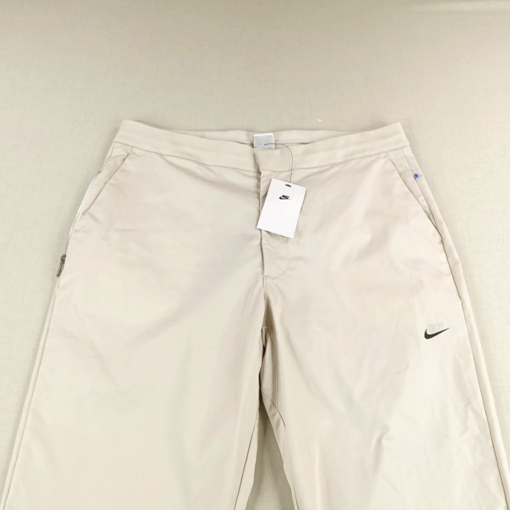 Nike Nike Pants Mens 36 XL Beige Khaki Slim Fit Woven Chino Performance Straight ^ Size US 36 / EU 52 - 2 Thumbnail