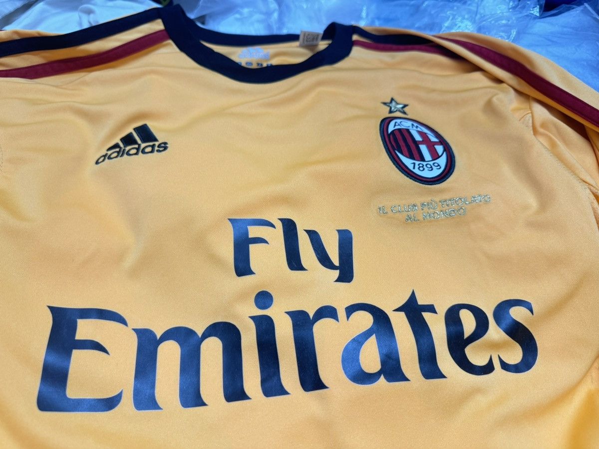 Adidas AC Milan 11/12 goalkeeper gk shirt #32 Abbiati Size US M / EU 48-50 / 2 - 3 Thumbnail
