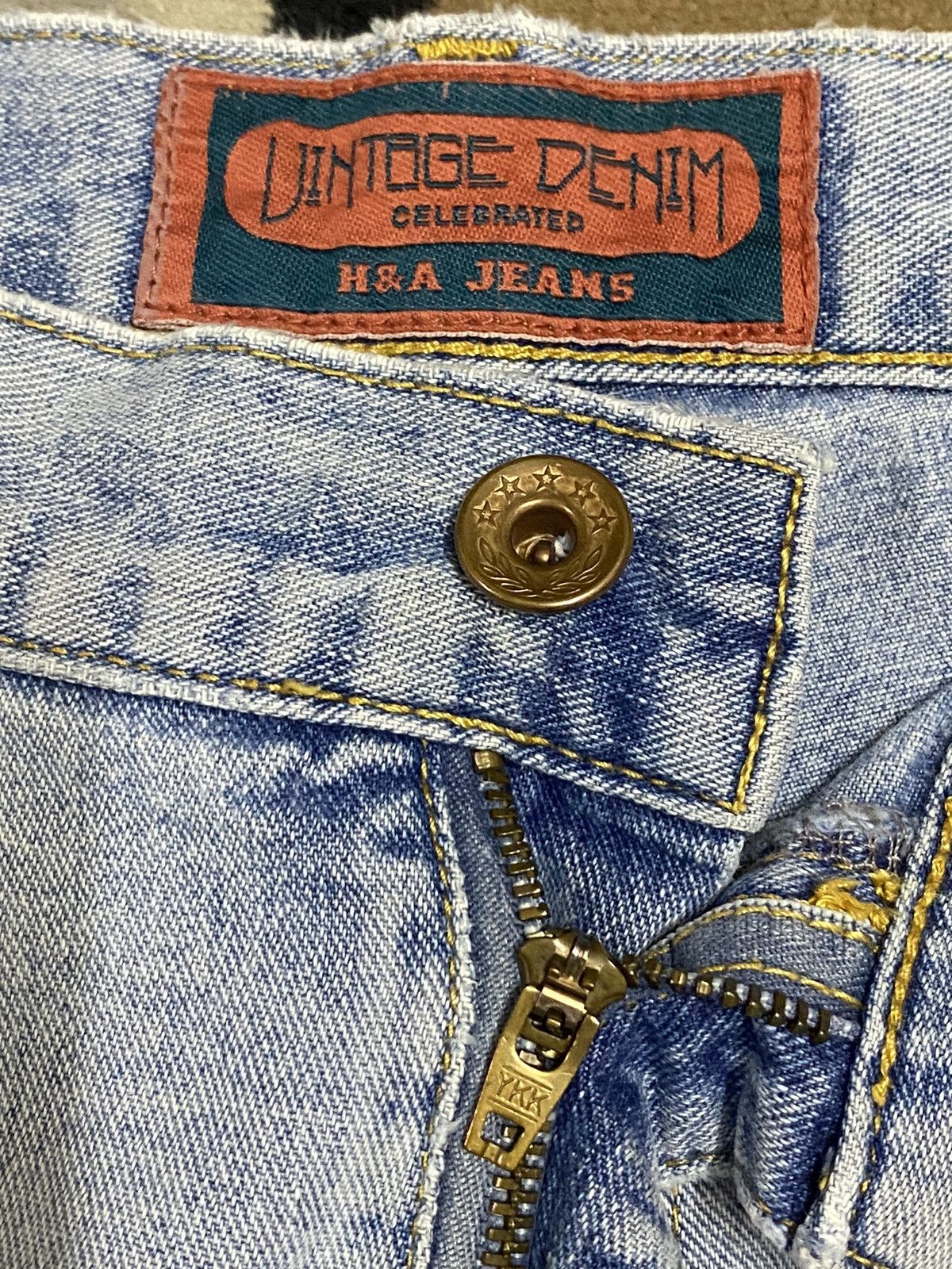 Japanese Brand Vintage Japanese Brands Faded Wash Distressed Baggy Jeans Size US 34 / EU 50 - 7 Thumbnail