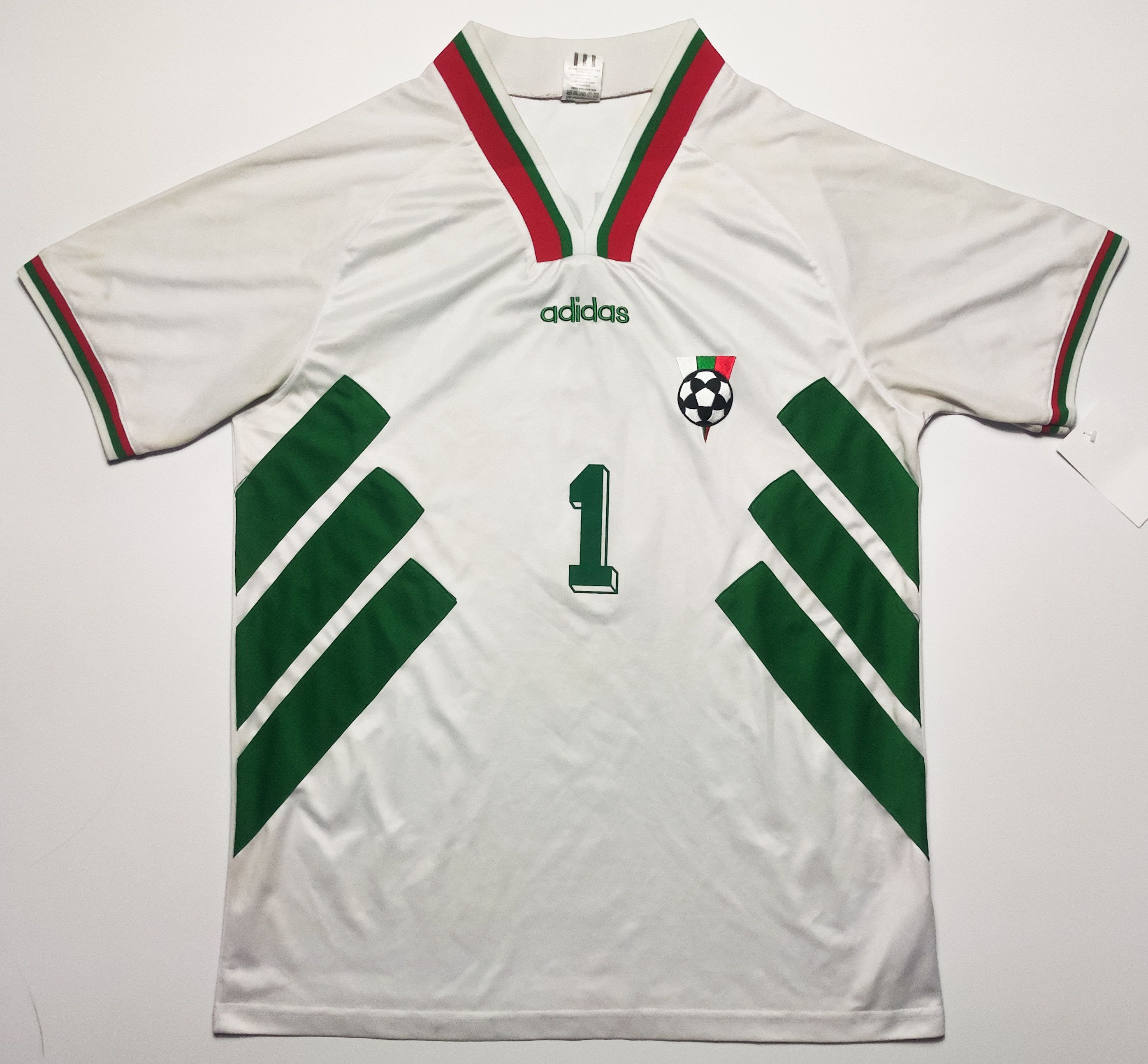 Other Dimcho #1 Bulgaria 1994 Home Shirt Kit Jersey Size US XL / EU 56 / 4 - 1 Thumbnail