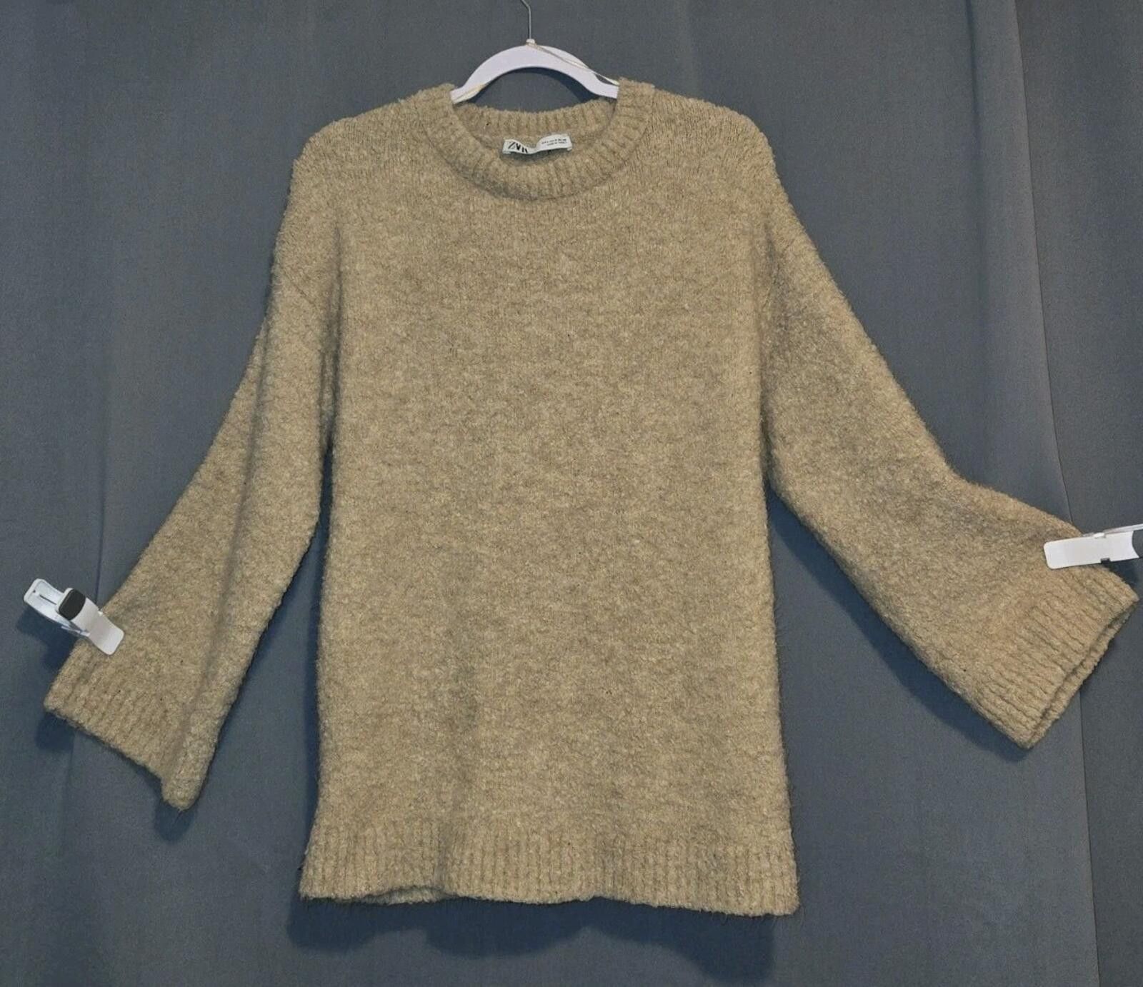 Zara Zara Womens Oatmeal Beige Textured Knit Bell Sleeve Sweater Size S / US 4 / IT 40 - 1 Thumbnail