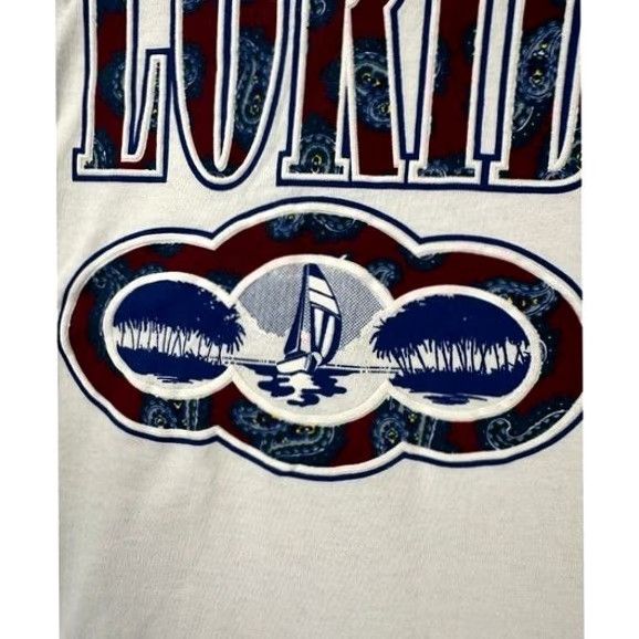 Fruit Of The Loom Fruit Of The Loom Shirt Men Medium White Graphic Print Short Sleeve Crew Neck Preppy Vintage No Size US M / EU 48-50 / 2 - 6 Thumbnail