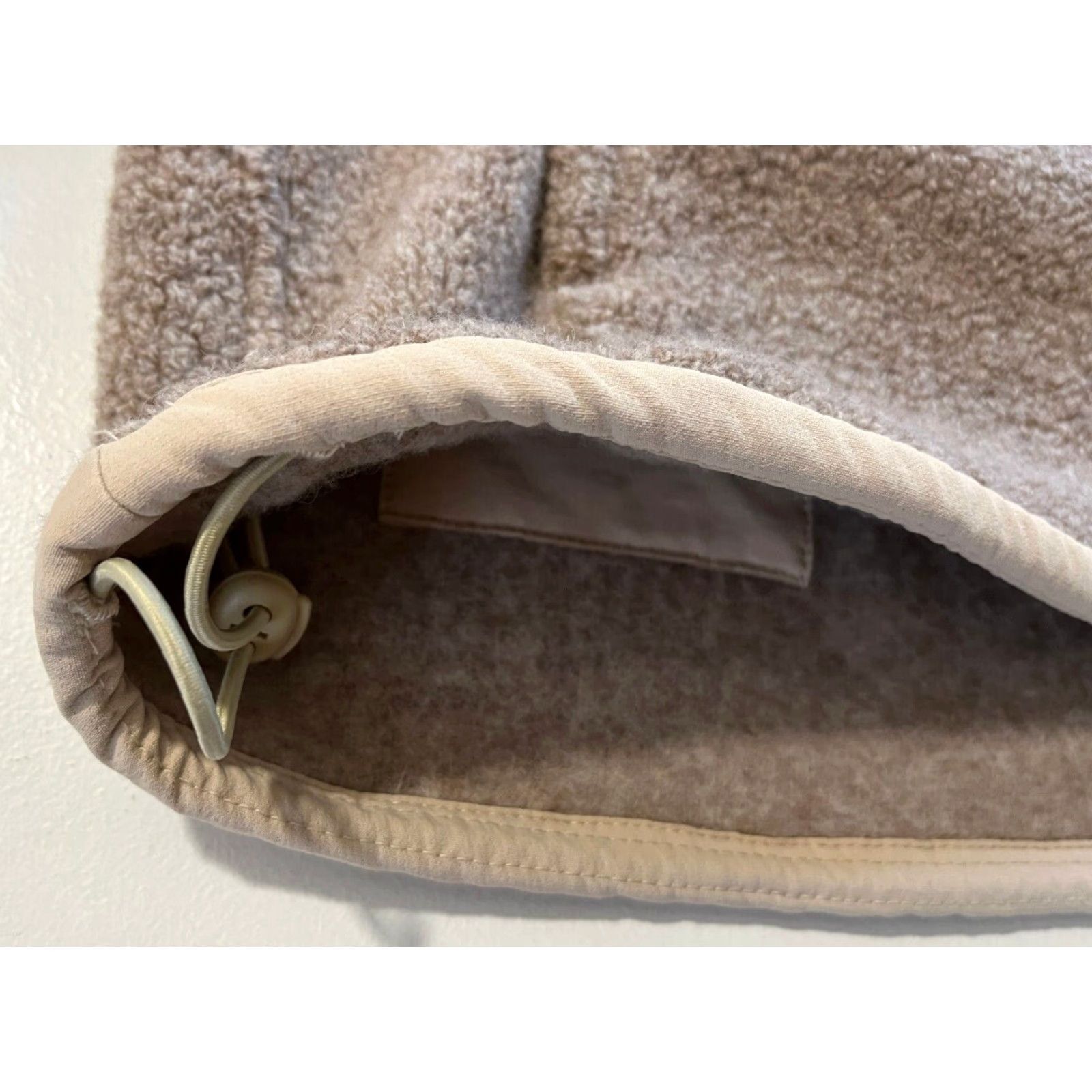 Outdoor Voices **Women’s Outdoor Voices Mega Fleece Snap Up Hoodie Beige Sz M** User: Women’s Outdoor Voices Mega Fleece Snap Up Hoodie Medium Beige Size M / US 6-8 / IT 42-44 - 6 Thumbnail