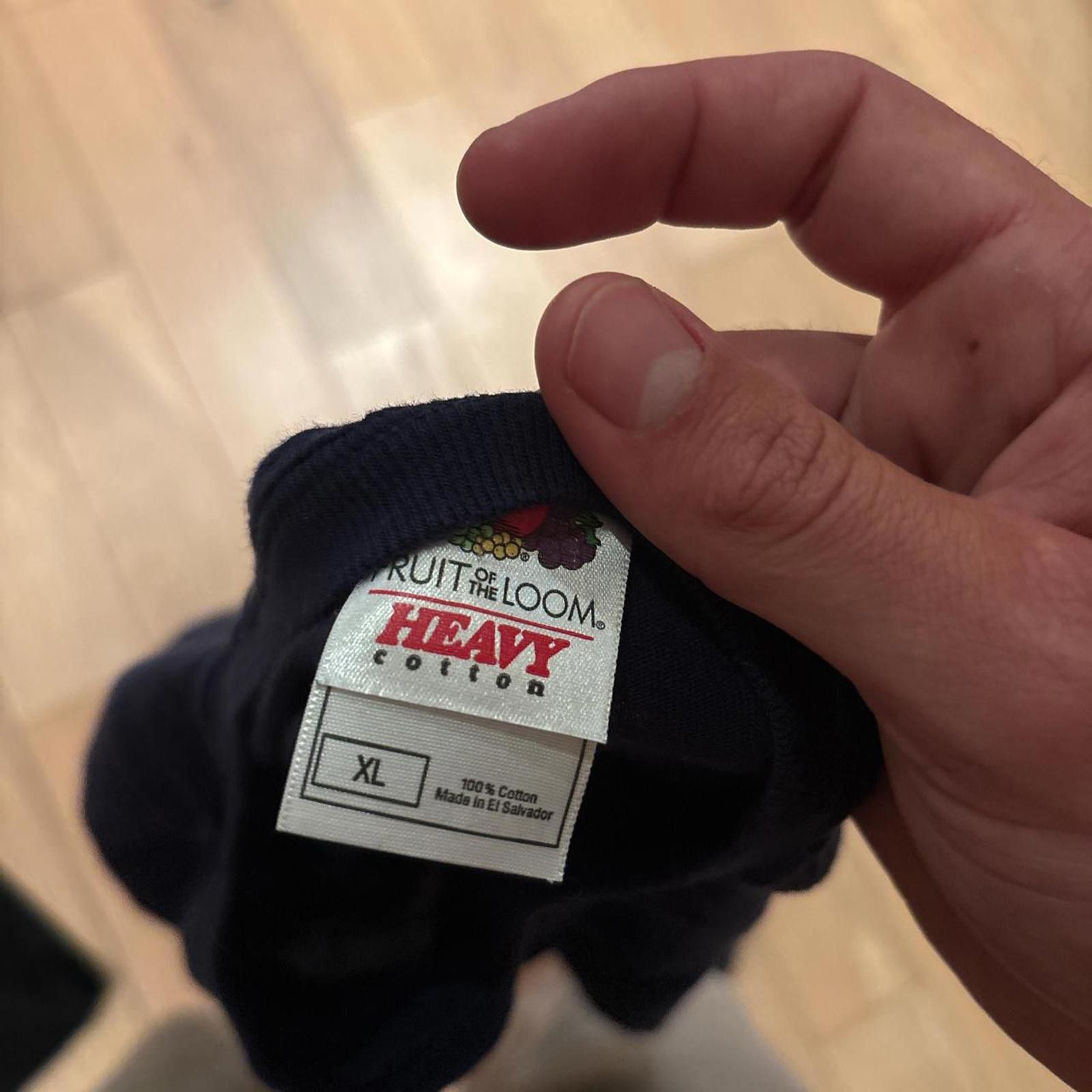 Fruit Of The Loom New York USA Embroidered T shirt Size US XL / EU 56 / 4 - 5 Thumbnail