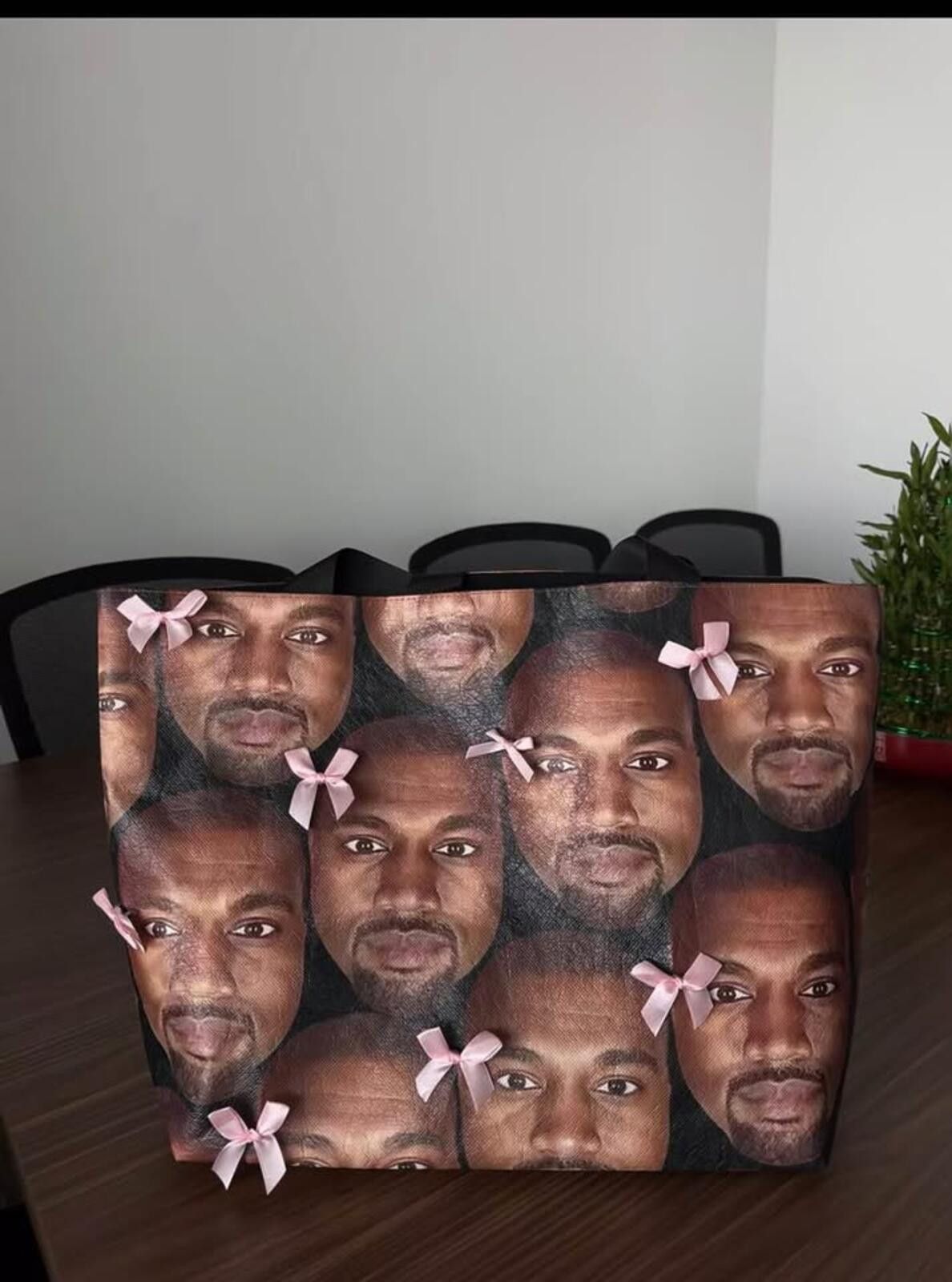 Other Bootleg Kanye Merch - Tote bags Size ONE SIZE - 1 Thumbnail