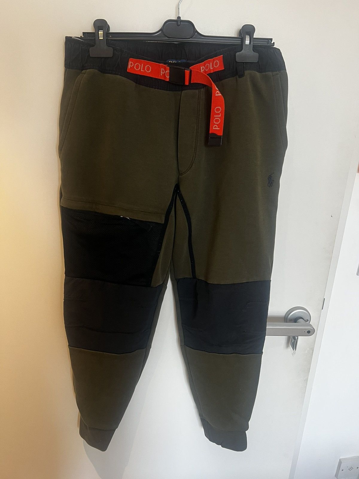 Polo Ralph Lauren Polo Ralph Lauren Tech Joggers Olive Green Web Belt Size US 32 / EU 48 - 1 Thumbnail