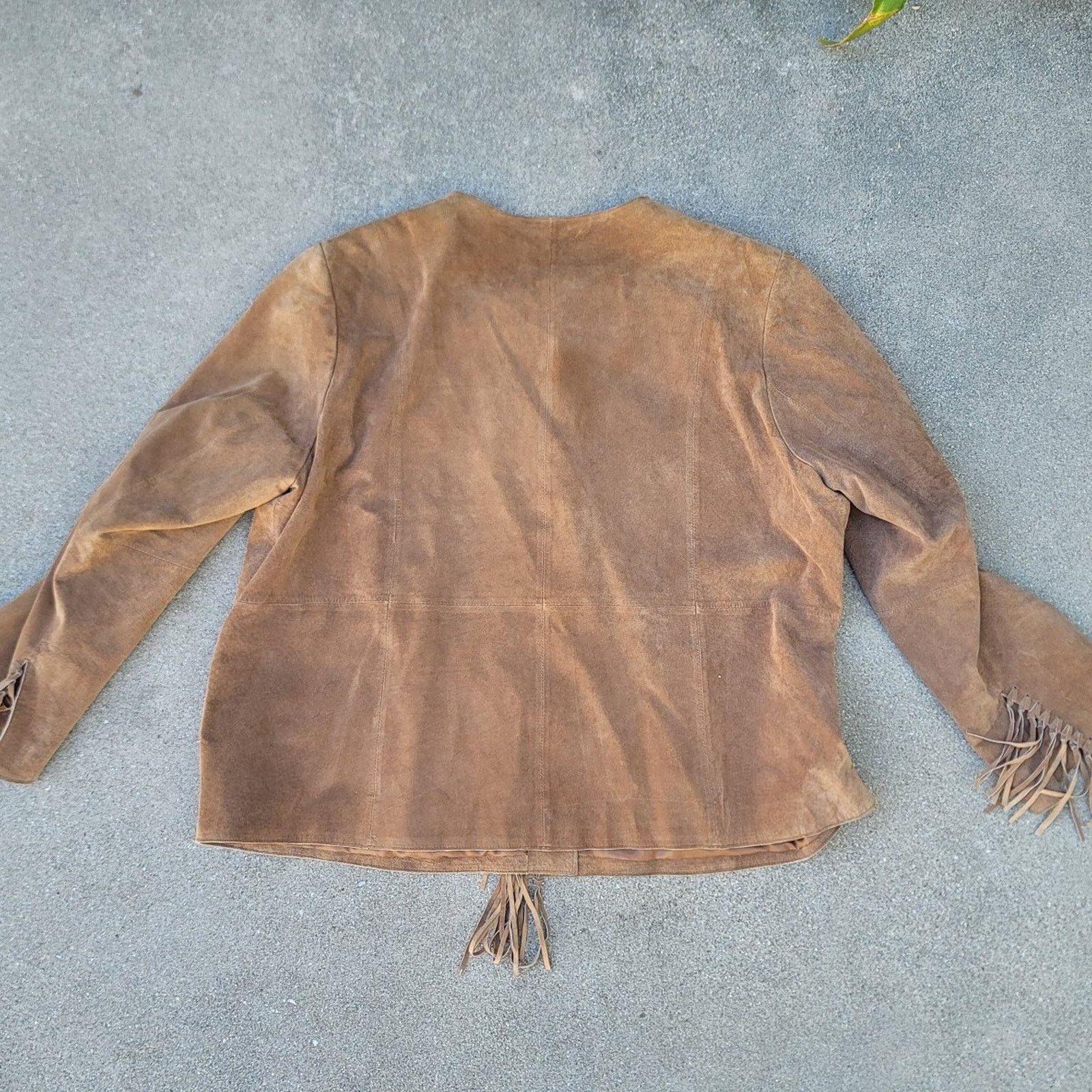 The Unbranded Brand Vtg PLUS Brown Suede Leather Fringe Jacket Size ONE SIZE - 3 Thumbnail