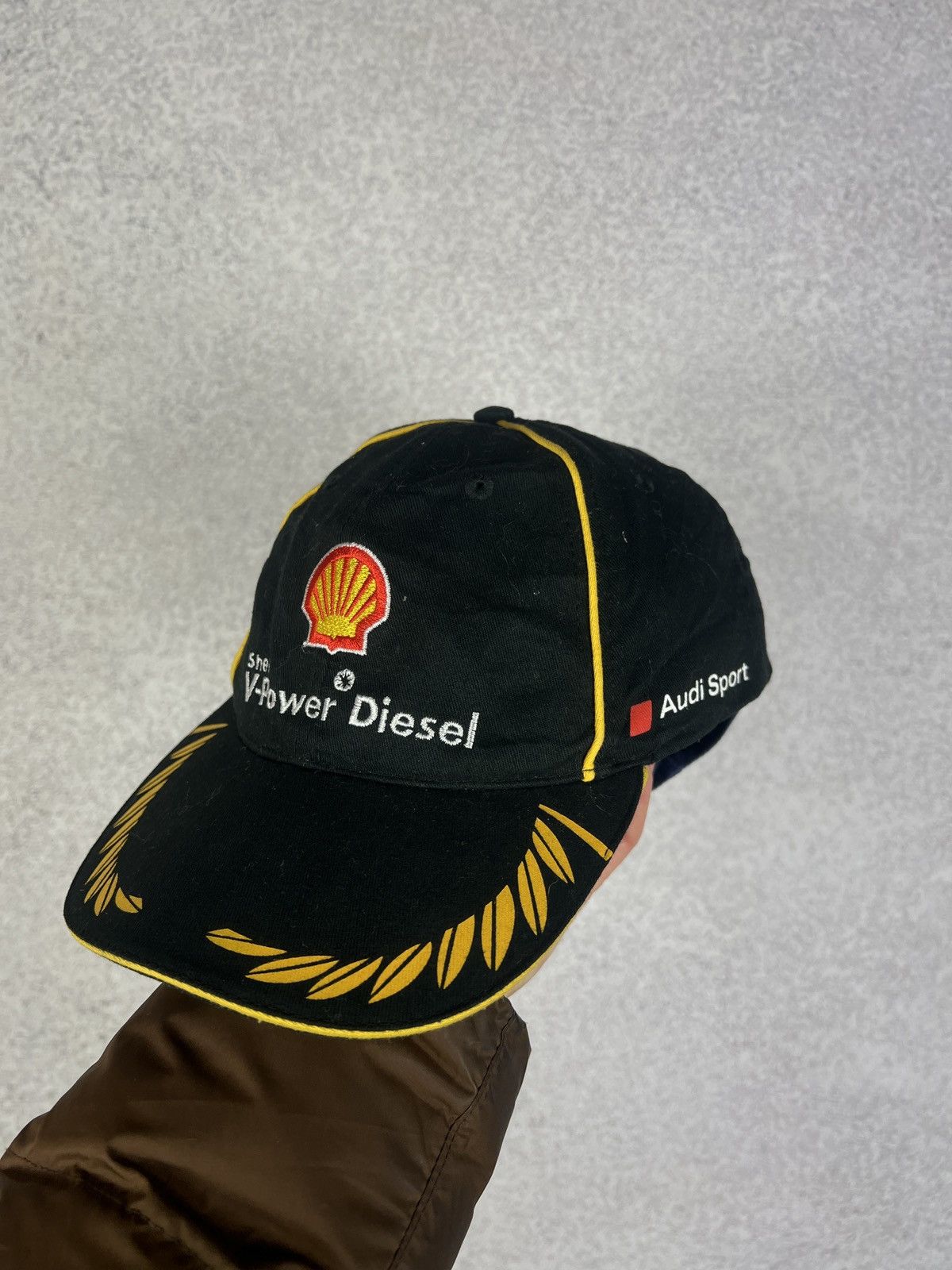 Vintage Vintage Audi Sport Shell V Power Racing Cap Y2K Hat Size ONE SIZE - 1 Thumbnail
