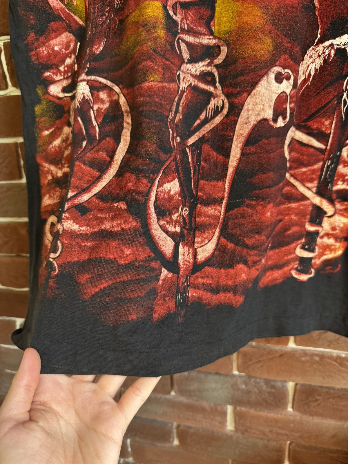 Band Tees Rare Vintage 90s Sepultura All Print Metal Band Tee Grail xl Size US XL / EU 56 / 4 - 7 Thumbnail