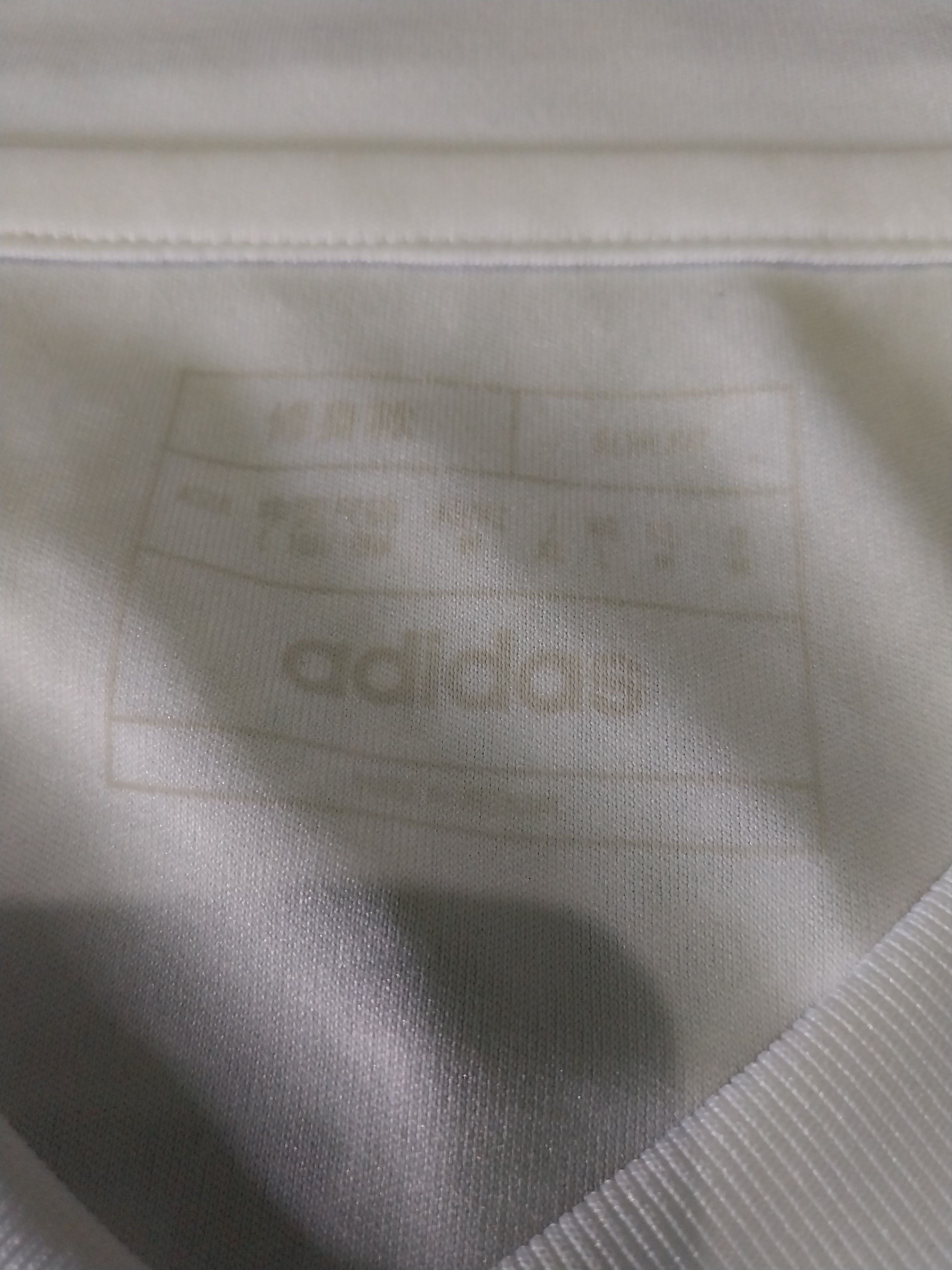 Adidas Real madrid super cup 2024 kylian mbappe jersey football Size US L / EU 52-54 / 3 - 4 Thumbnail